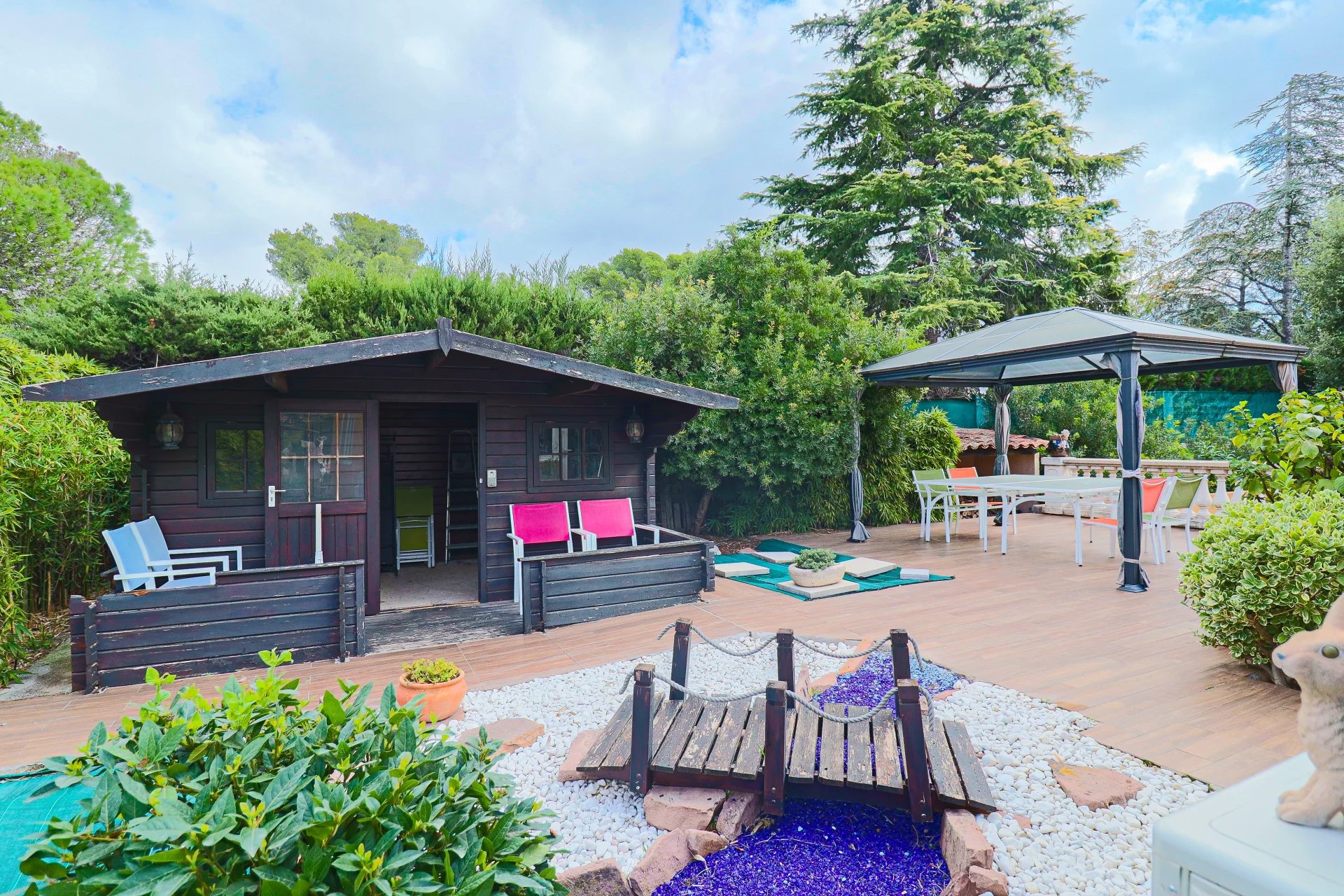 Saint-Raphaël, Provence-Alpes-Côte d’Azur, 83700, FR, 4 Bedrooms Bedrooms, ,Residential,For Sale,1994495