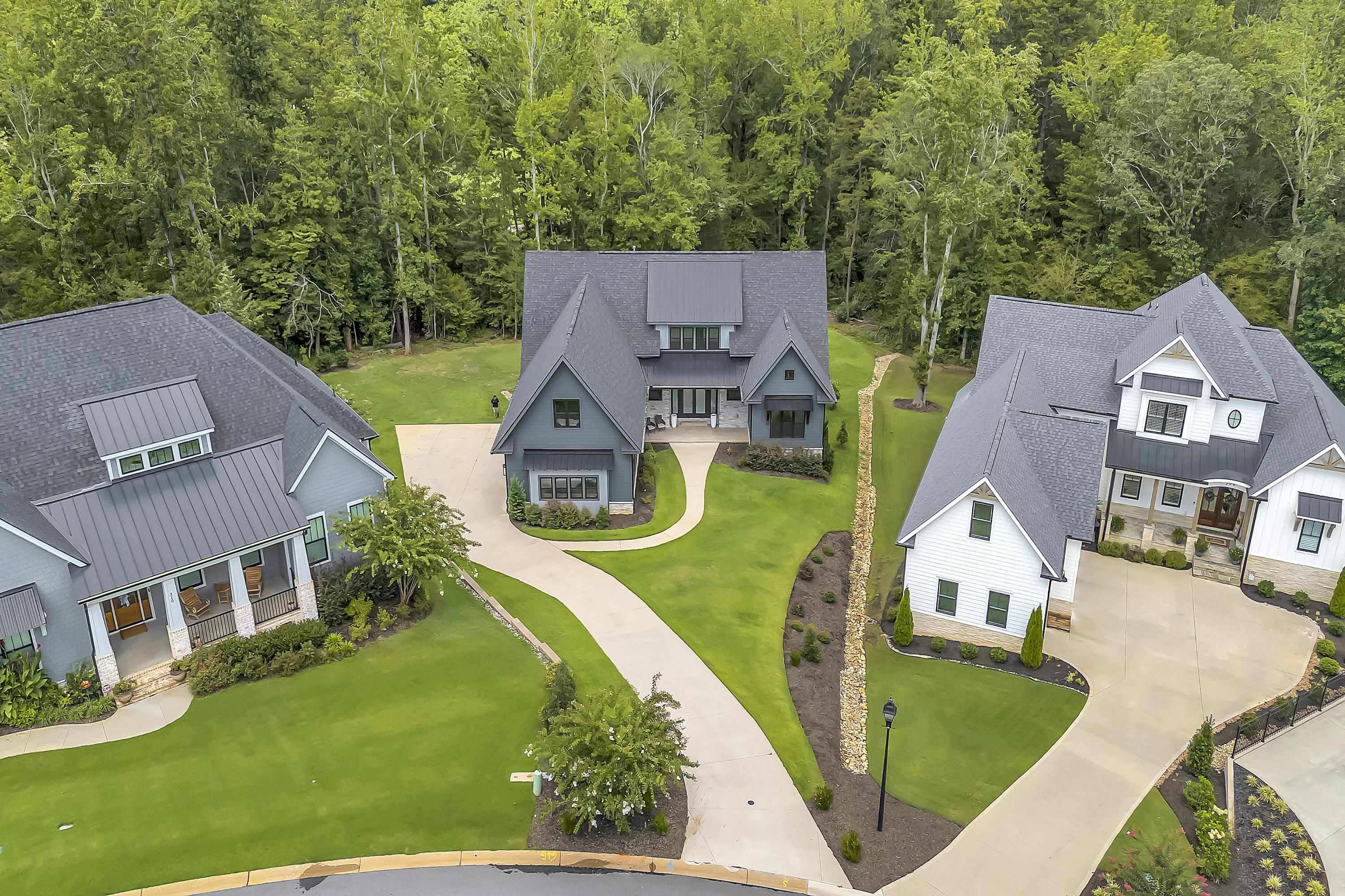 Simpsonville, South Carolina, 29681, United States, 5 Bedrooms Bedrooms, ,5 BathroomsBathrooms,Residential,For Sale,1913454