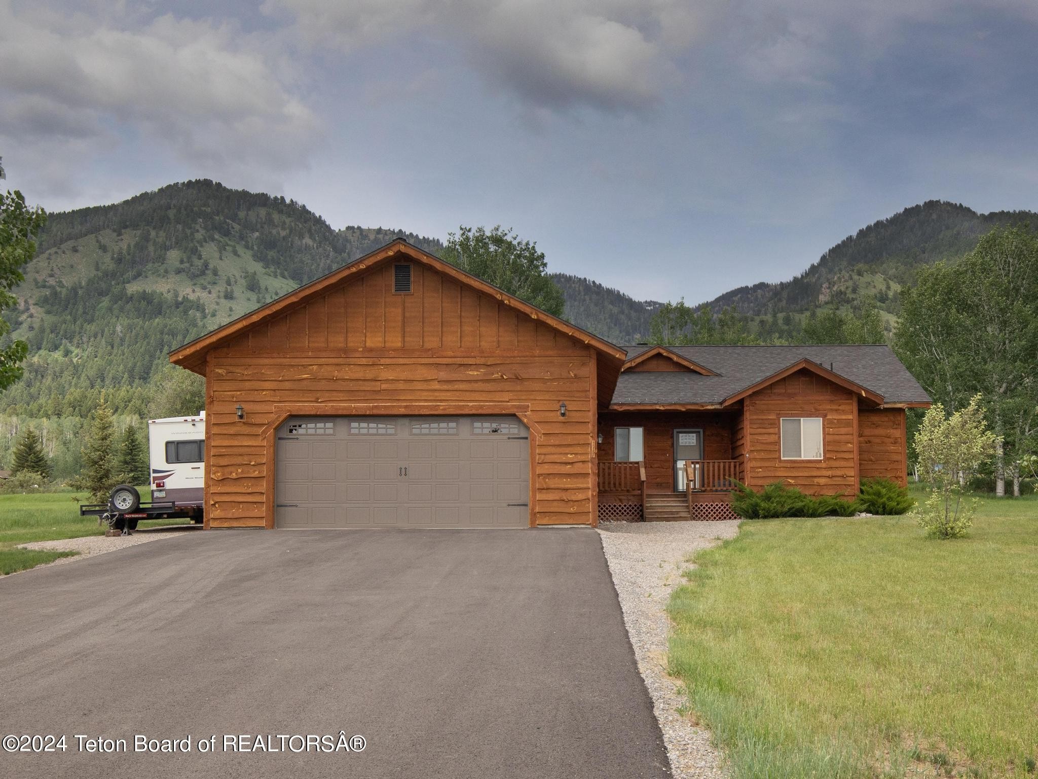 Star Valley Ranch, Wyoming, 83127, United States, 3 Bedrooms Bedrooms, ,2 BathroomsBathrooms,Residential,For Sale,1921002