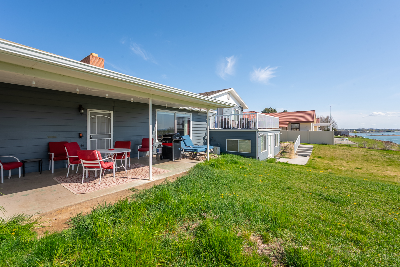 Moses Lake, Washington, 98837, United States, 3 Bedrooms Bedrooms, ,Residential,For Sale,1938109