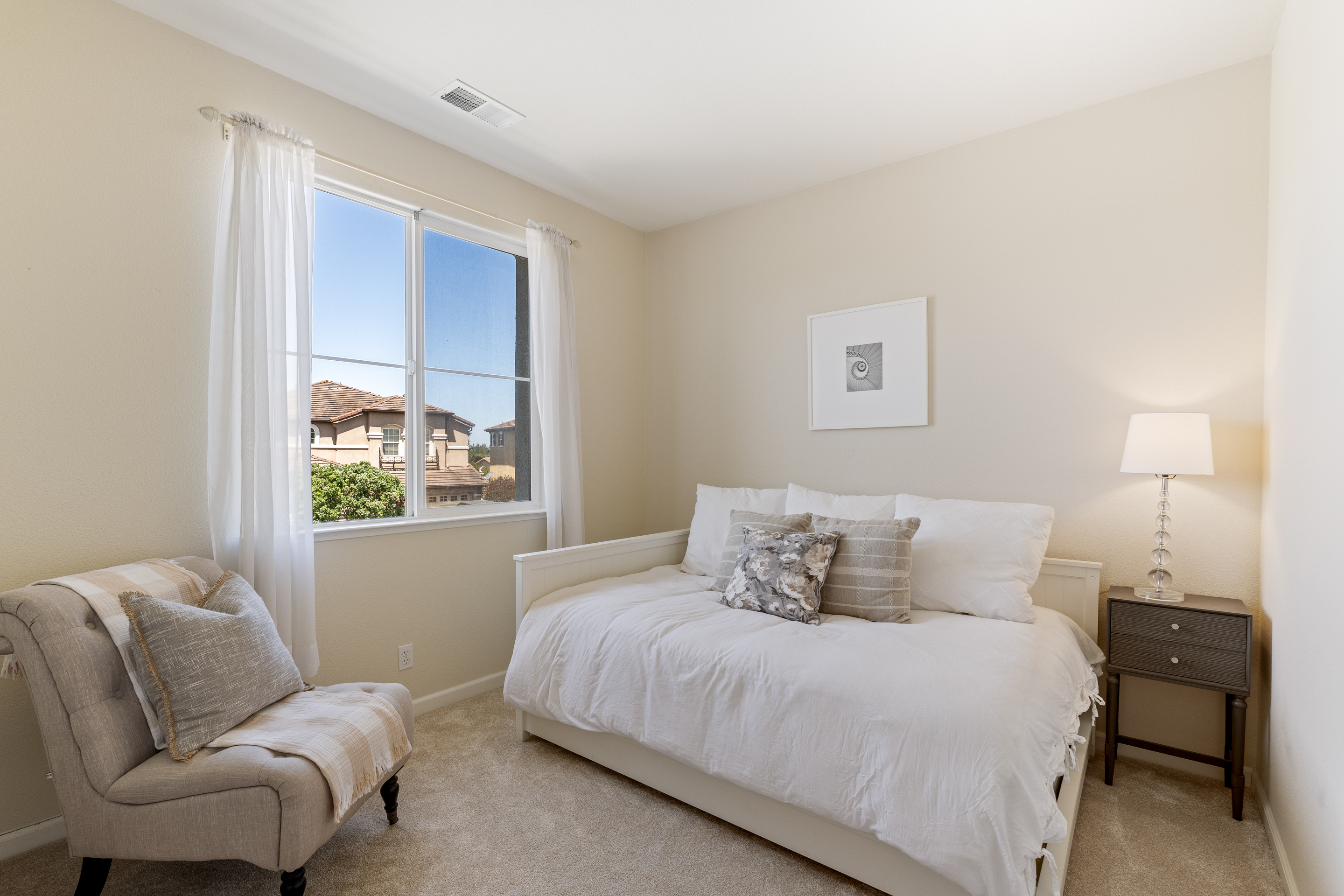  4715 Peninsula Point Drive - 物件實景