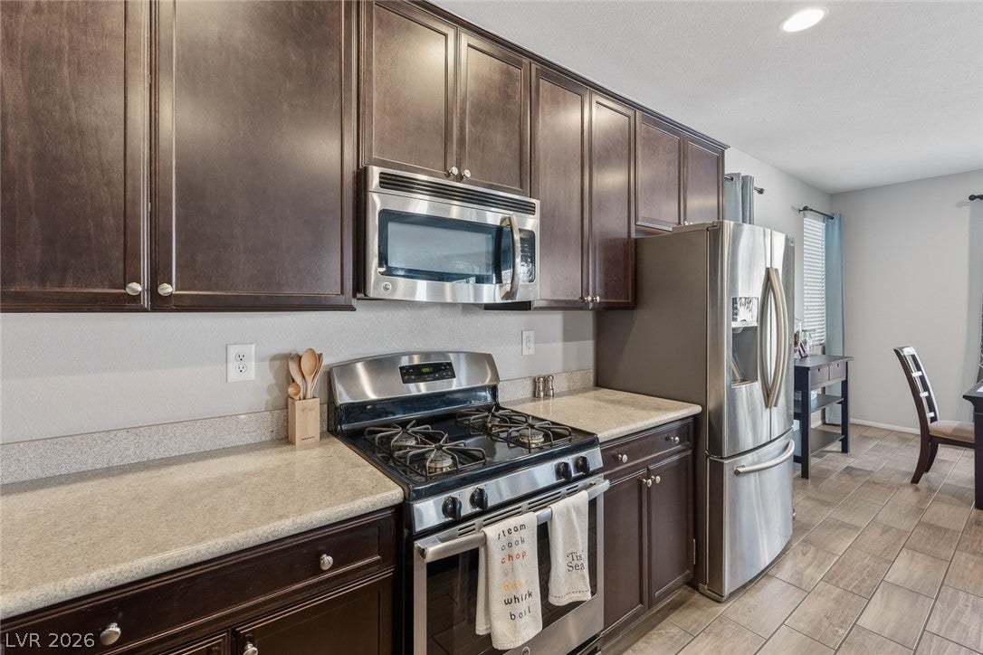 Las Vegas, Nevada, 89129, United States, 4 Bedrooms Bedrooms, ,3 BathroomsBathrooms,Residential,For Sale,2023651