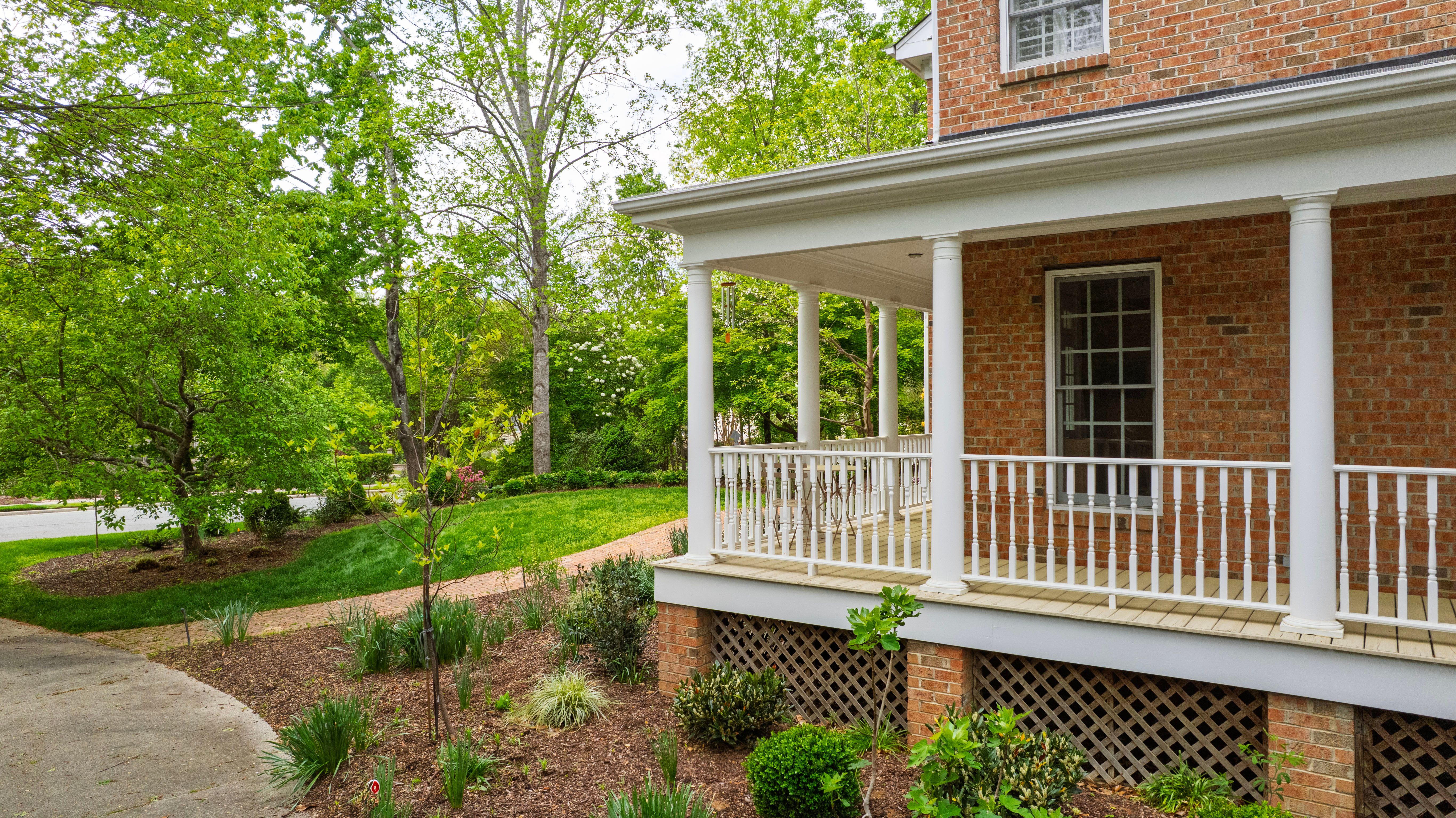  325 Nottingham Drive, Chapel Hill, NC 27517 - 物件實景