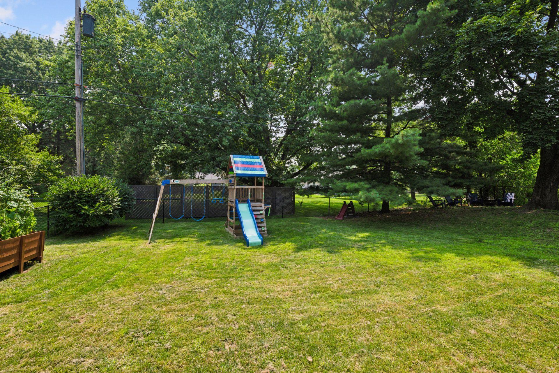 Edina, Minnesota, 55435, United States, 4 Bedrooms Bedrooms, ,3 BathroomsBathrooms,Residential,For Sale,1907442