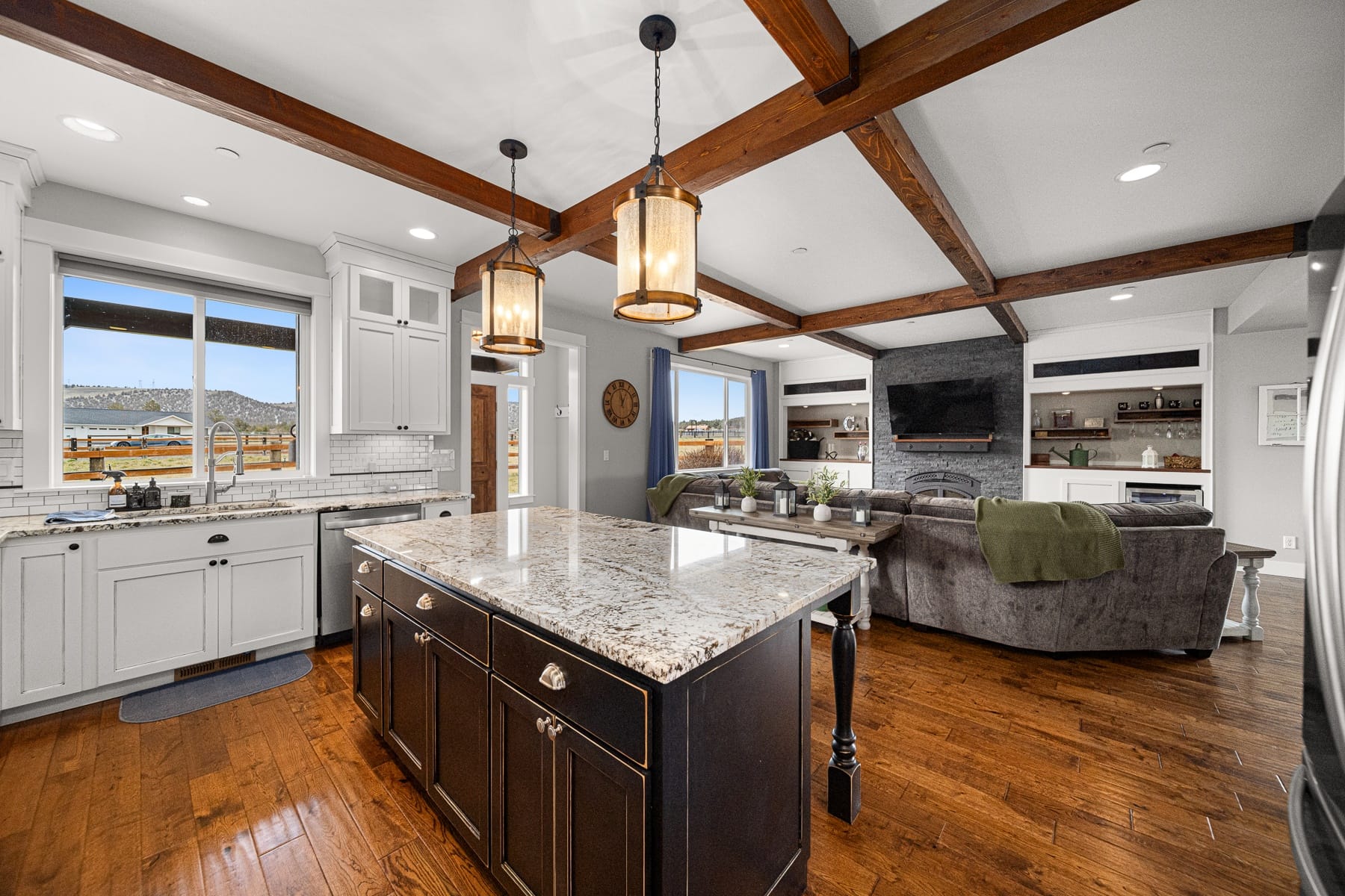  8933 NW Elizabeth Way Prineville, OR 97754 - 物件實景