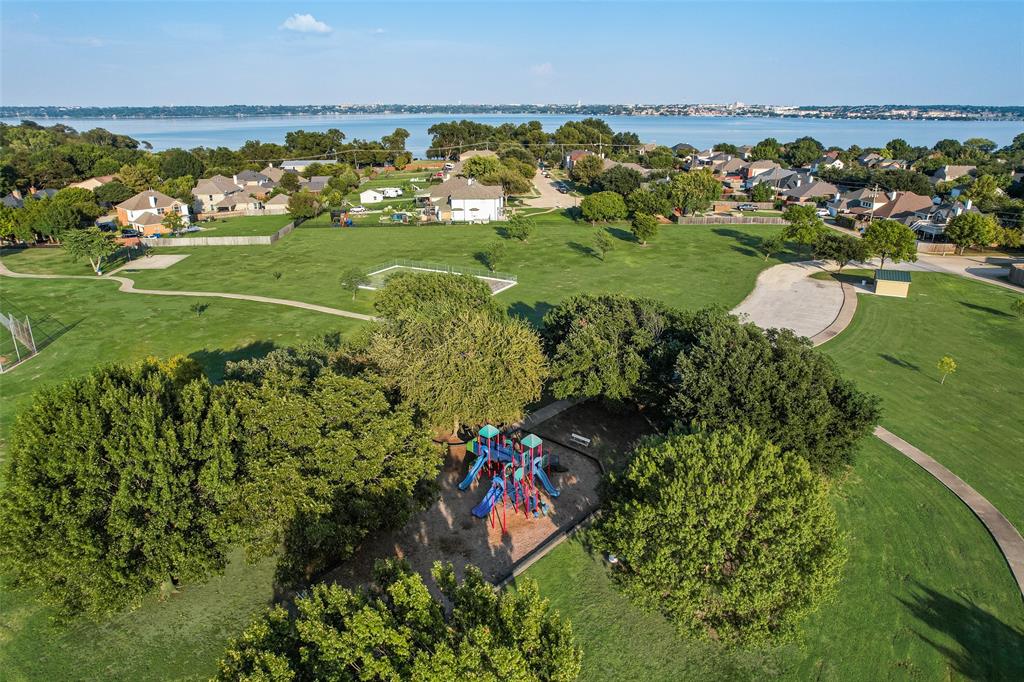 Rowlett, Texas, 75088, United States, 4 Bedrooms Bedrooms, ,3 BathroomsBathrooms,Residential,For Sale,1949742