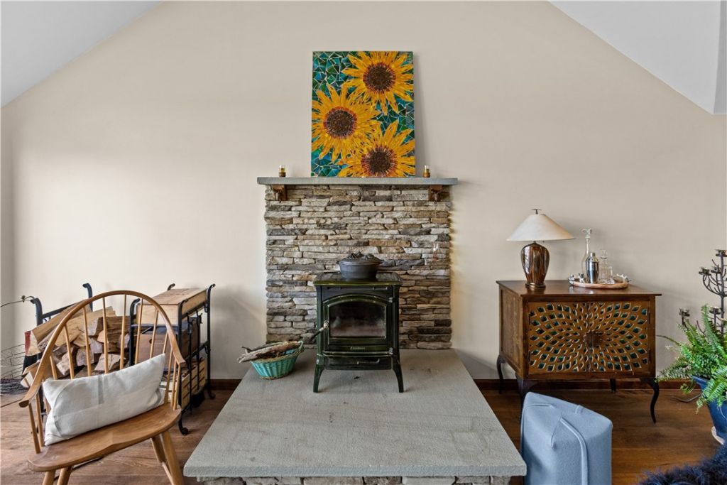 South Kortright, New York, 13842, United States, 3 Bedrooms Bedrooms, ,2 BathroomsBathrooms,Residential,For Sale,1986563