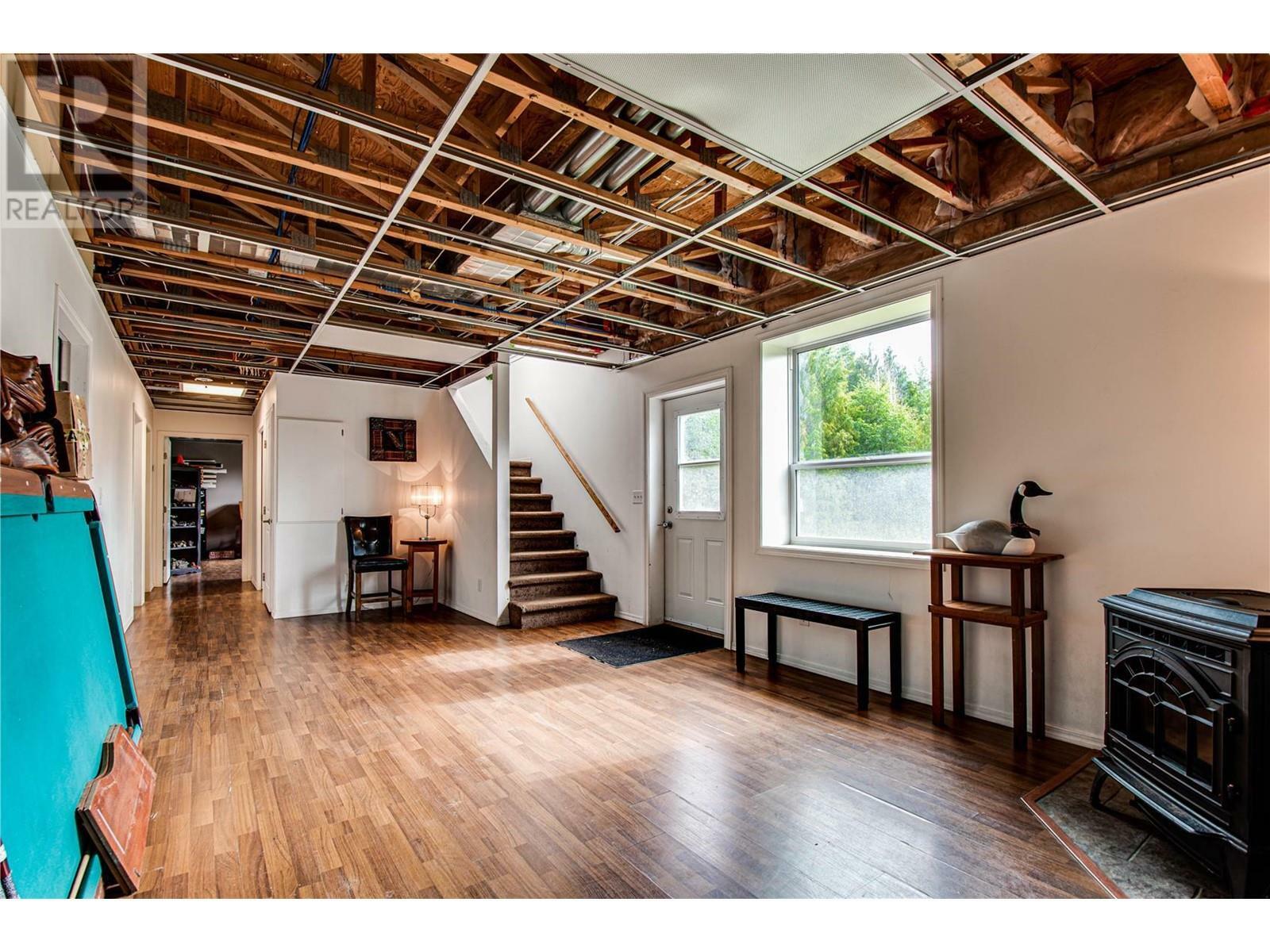 GRINDROD, British Columbia, V0E 1Y0, CA, 4 Bedrooms Bedrooms, ,2 BathroomsBathrooms,Residential,For Sale,1839130