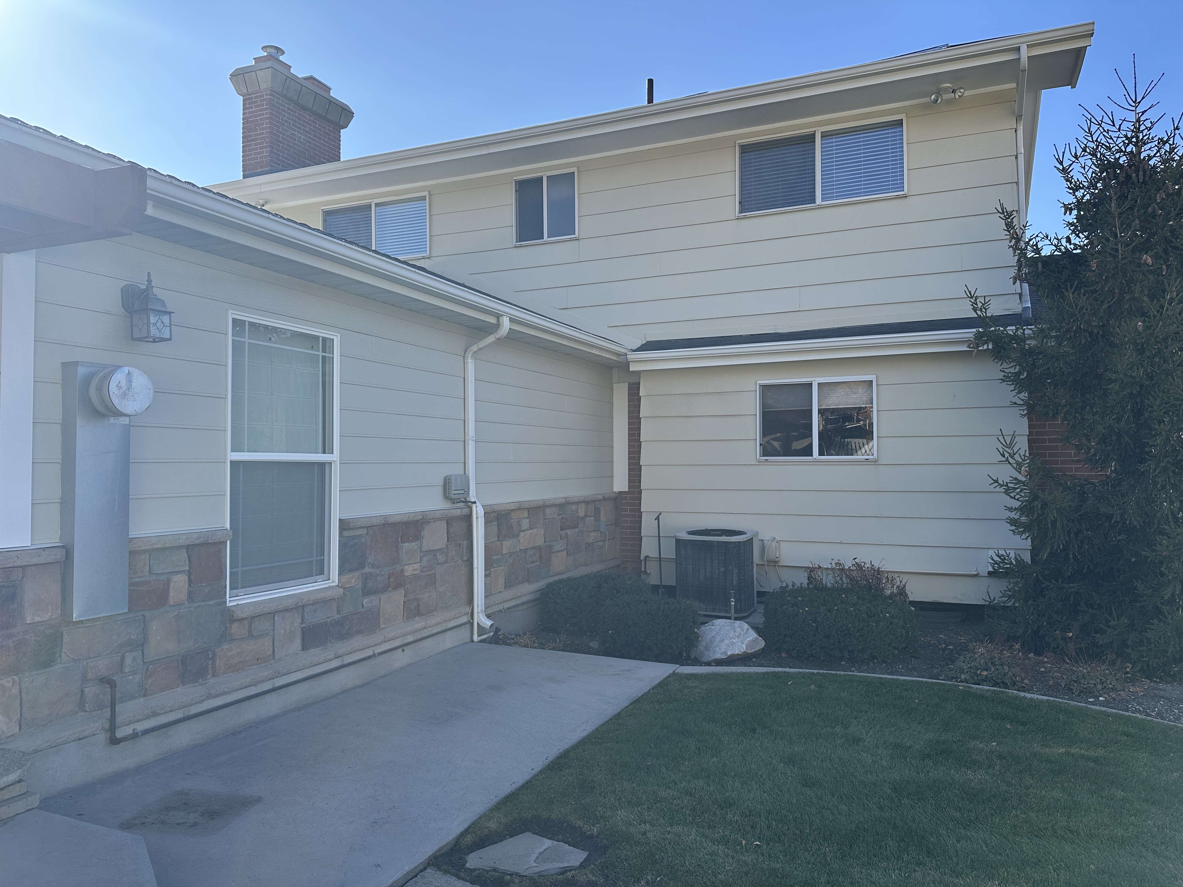 Brigham, Utah, 84302, United States, 5 Bedrooms Bedrooms, ,3 BathroomsBathrooms,Residential,For Sale,1998853