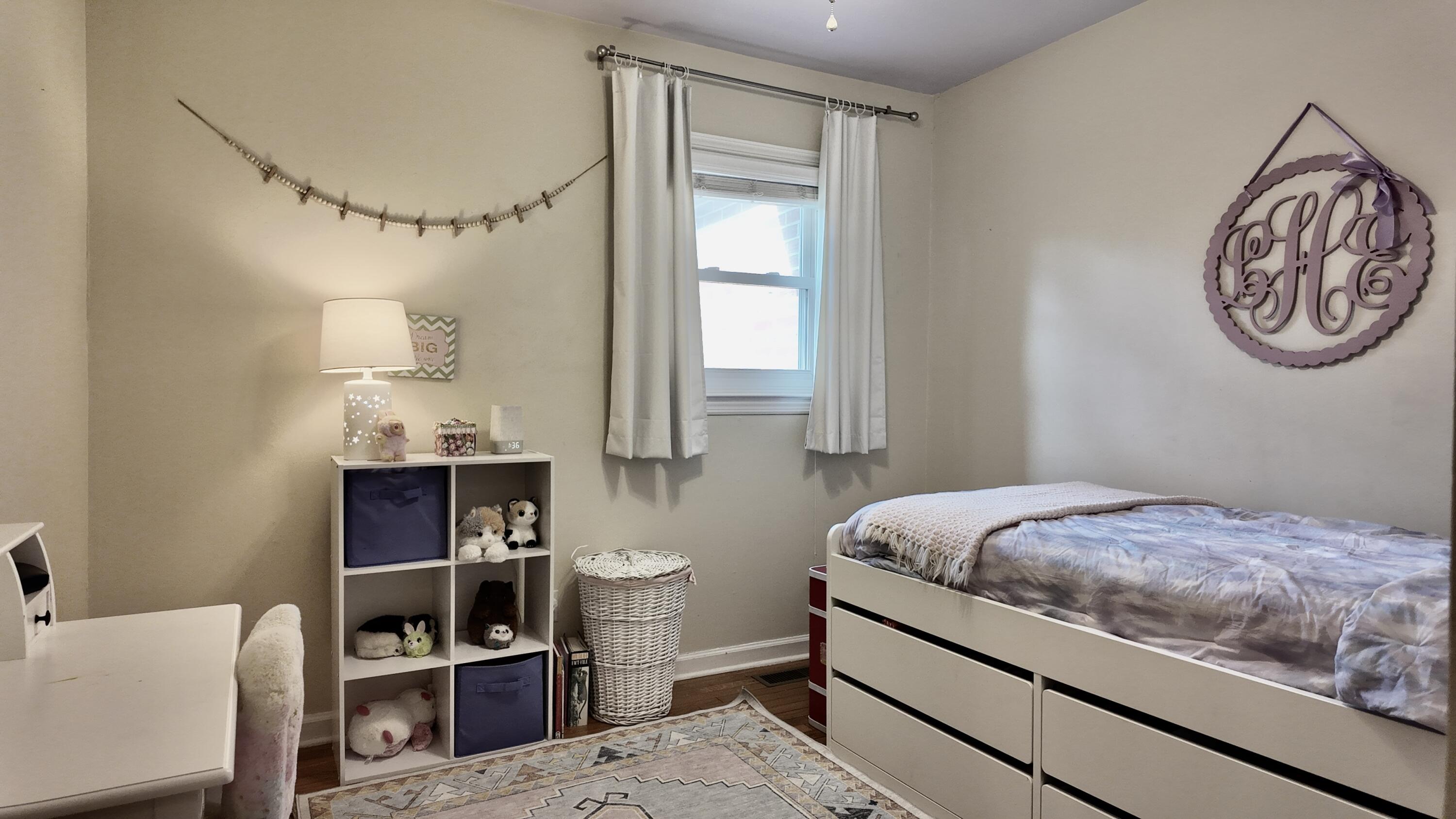 Charleston, South Carolina, 29412, United States, 3 Bedrooms Bedrooms, ,2 BathroomsBathrooms,Residential,For Sale,2001762