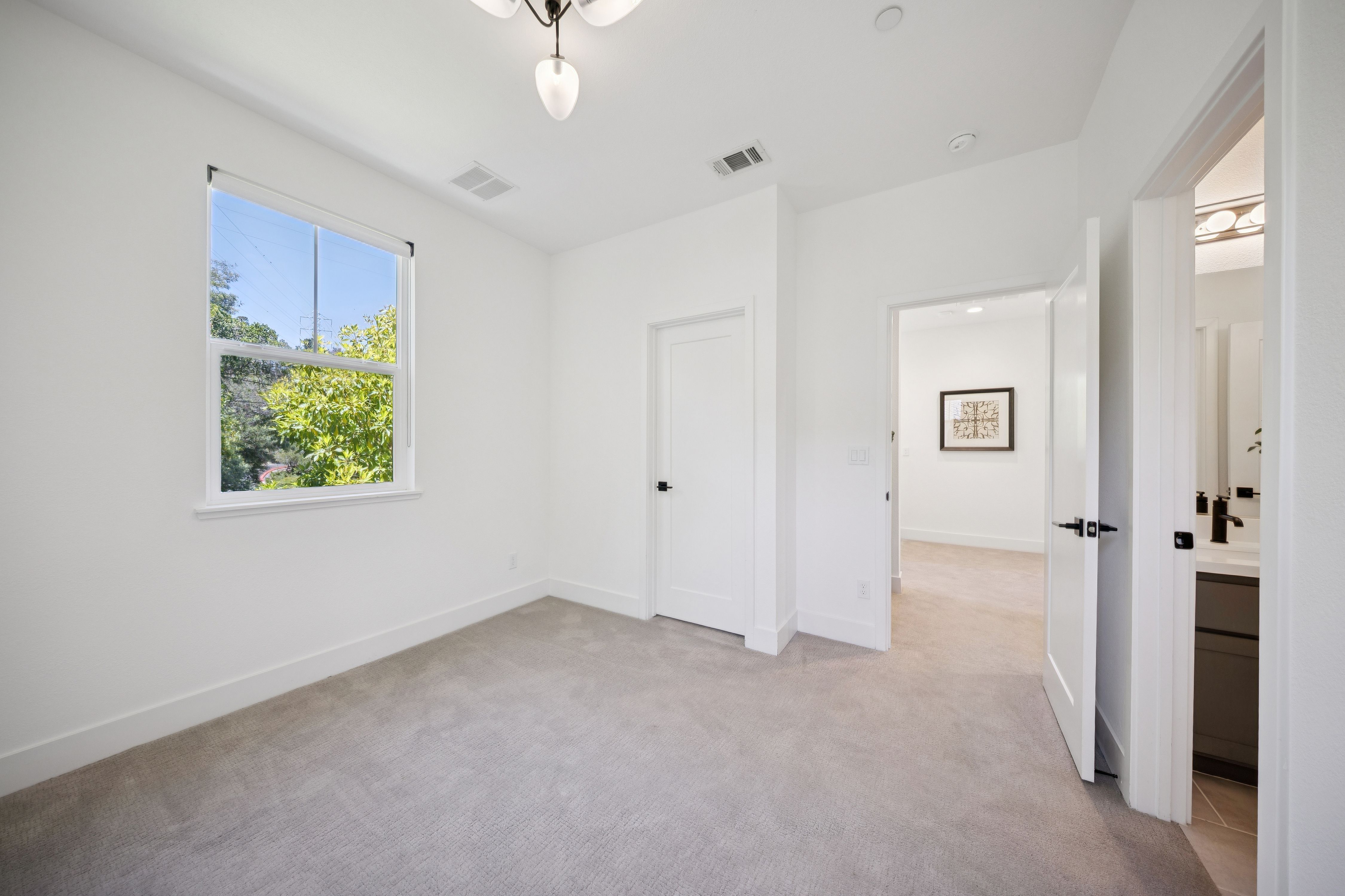  Move-in Ready Luxury Townhome - 物件實景