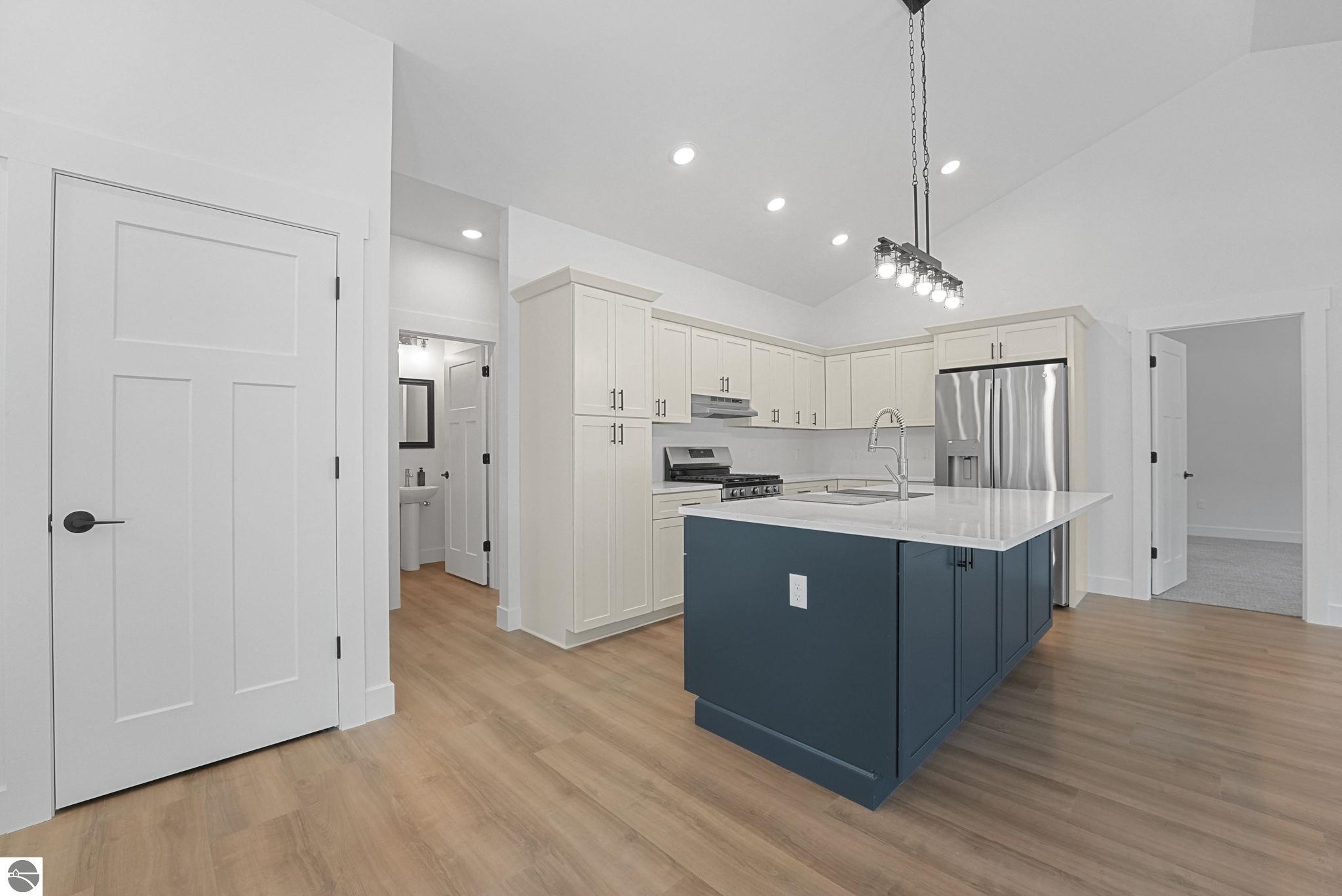 Traverse City, Michigan, 49684, United States, 3 Bedrooms Bedrooms, ,2 BathroomsBathrooms,Residential,For Sale,2011306