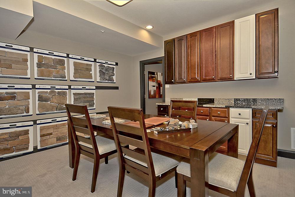 Clinton, Maryland, 20735, United States, 6 Bedrooms Bedrooms, ,6 BathroomsBathrooms,Residential,For Sale,1864170
