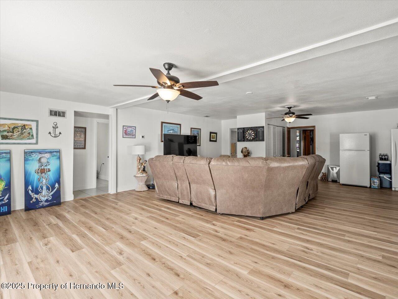 Hernando Beach, Florida, 34607, United States, 5 Bedrooms Bedrooms, ,4 BathroomsBathrooms,Residential,For Sale,1902027
