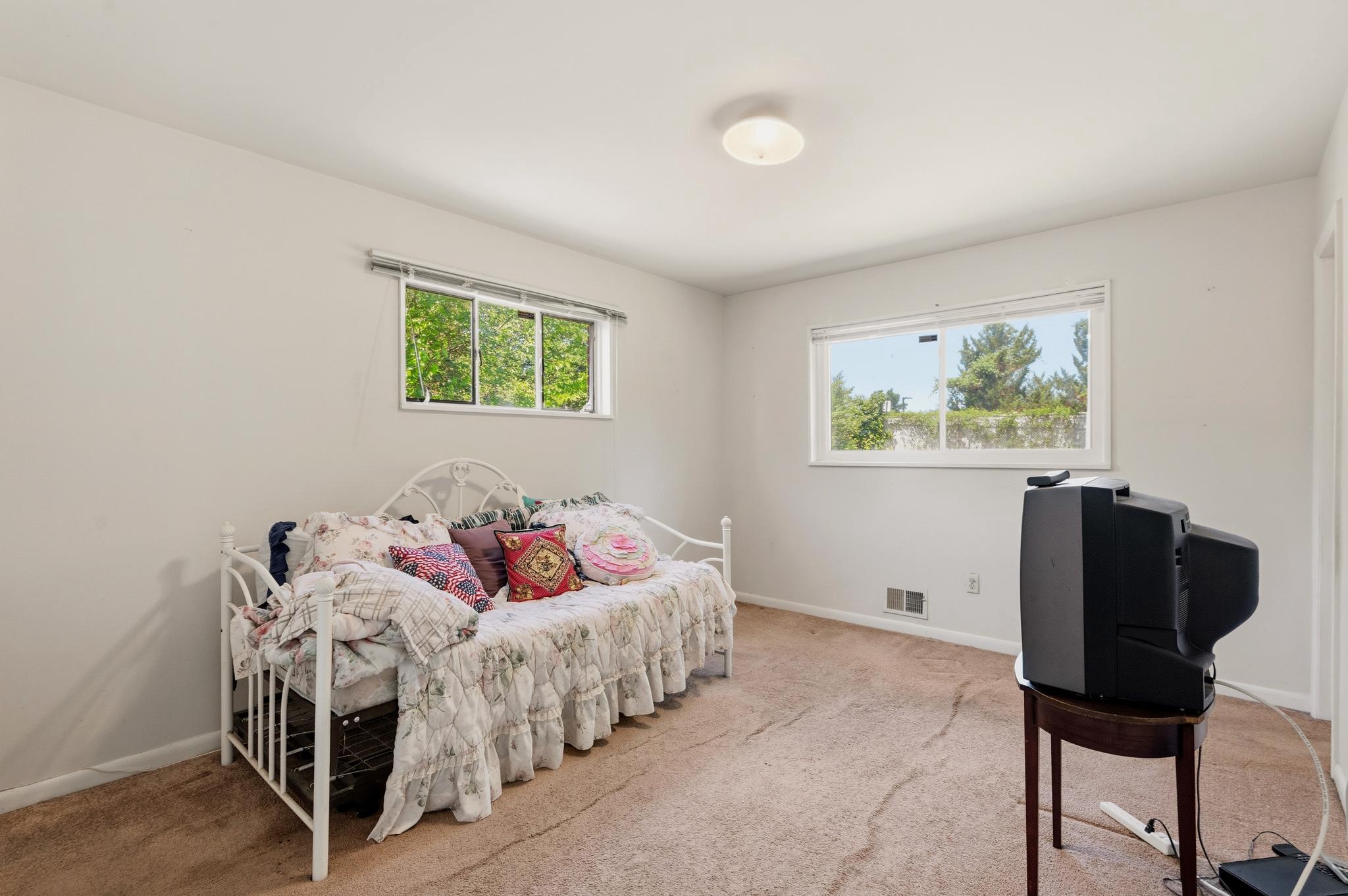  7201 Cloverdale Drive, Oxon Hill, MD, 20745 - 物件實景