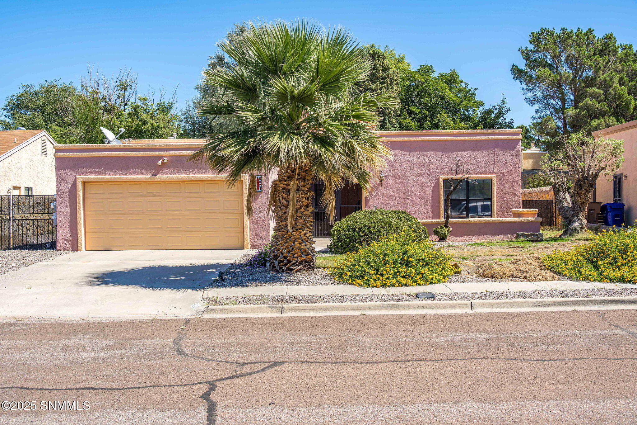 Moon Shadow Pl, Las Cruces, NM 88011