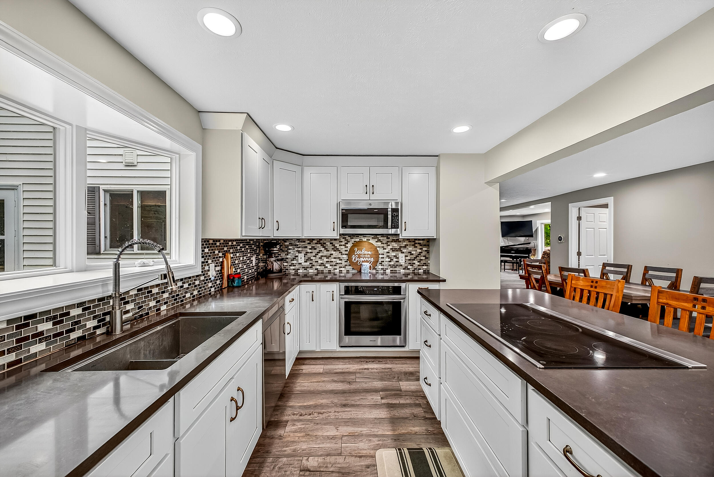 Twin Lake, Michigan, 49457, United States, 5 Bedrooms Bedrooms, ,5 BathroomsBathrooms,Residential,For Sale,1954826