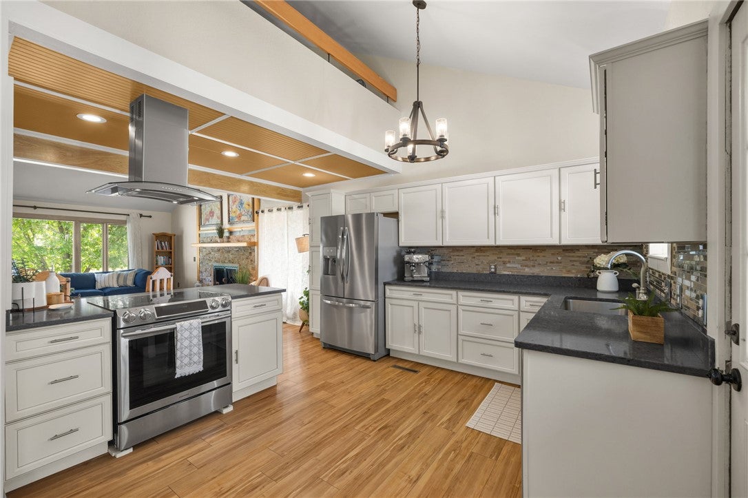 Billings, Montana, 59102, United States, 4 Bedrooms Bedrooms, ,4 BathroomsBathrooms,Residential,For Sale,2048926