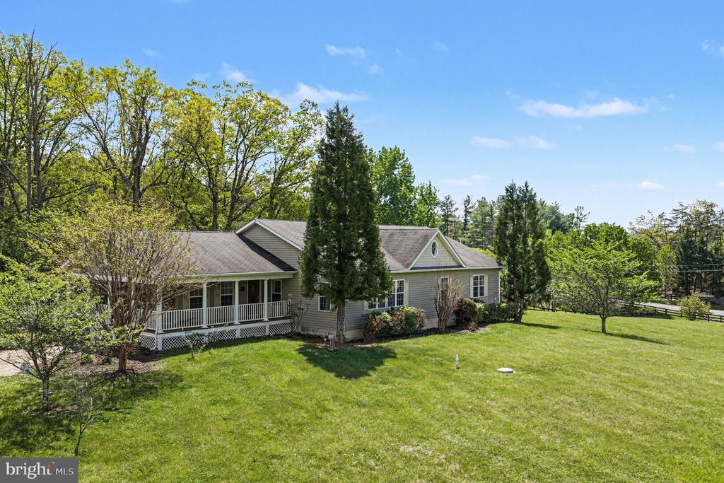 Winchester, Virginia, 22602, United States, 4 Bedrooms Bedrooms, ,3 BathroomsBathrooms,Residential,For Sale,2040713