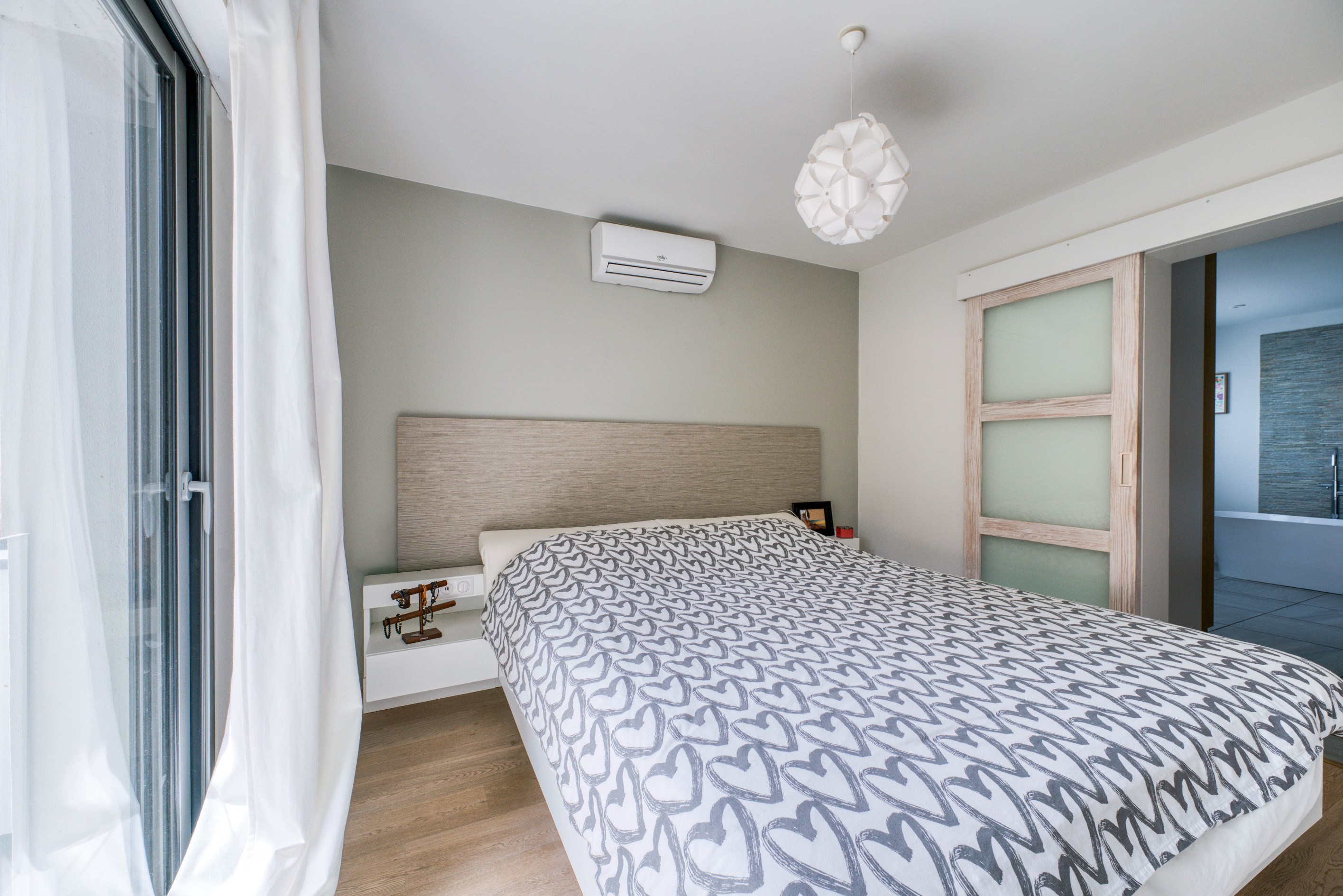  ELEGANT SEASIDE VILLA – 600 METRES FROM THE BEACH OF SAINT GEORGES DE DIDONNE –… - 物件實景