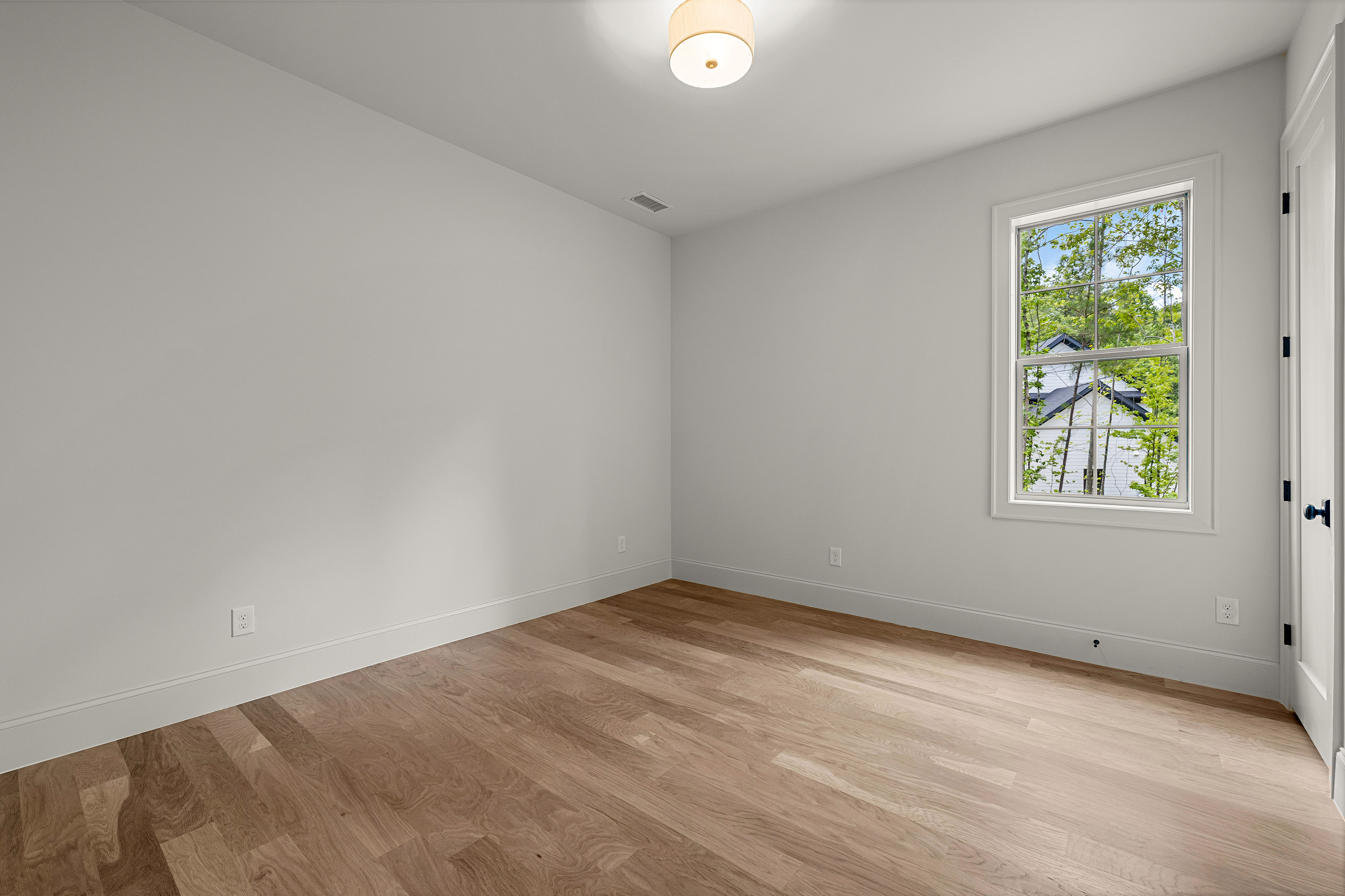  Beautiful New Construction With European Flair in Arbor Springs - 物件實景