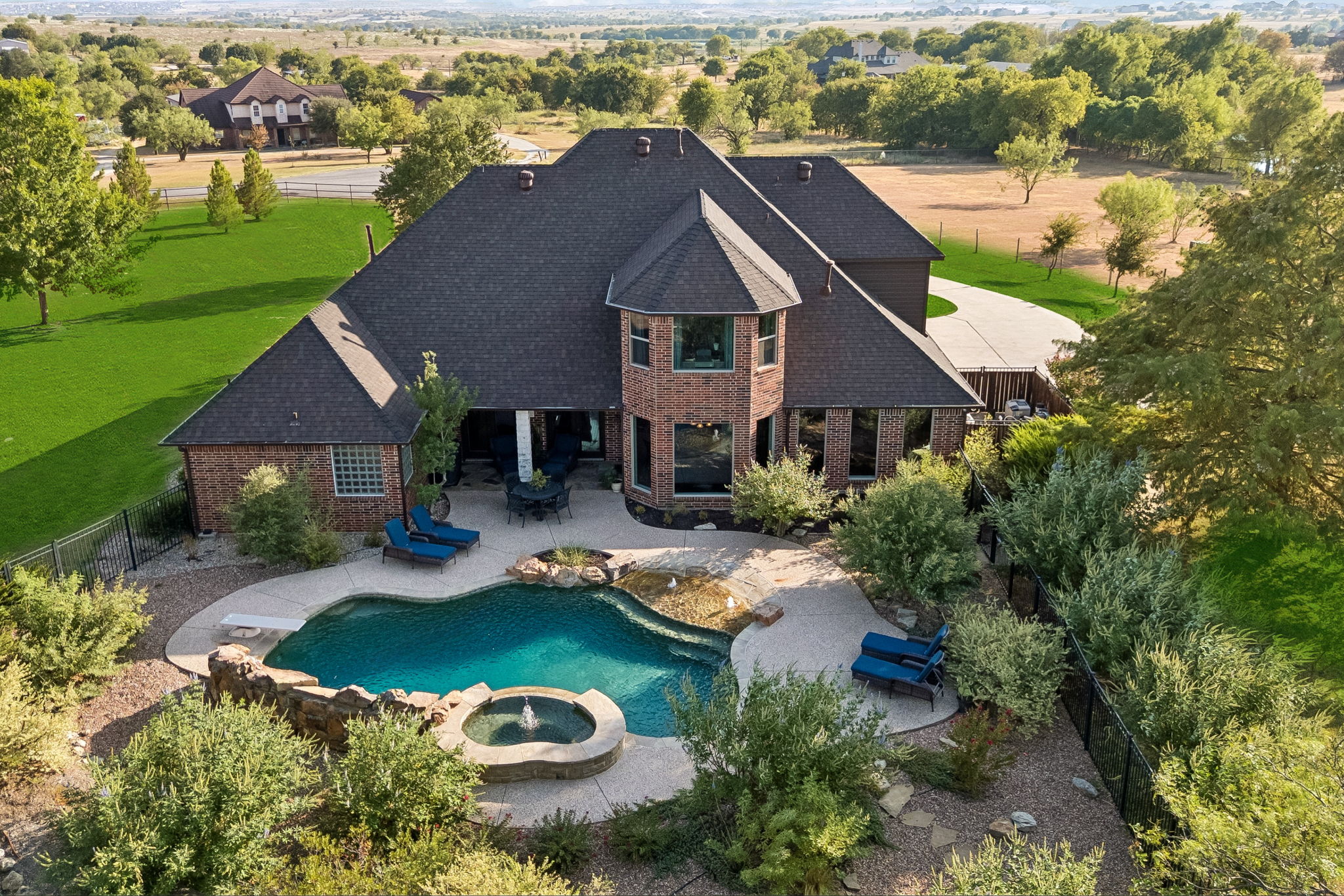  130 Corona Court, Fort Worth, TX, 76108 - 物件實景