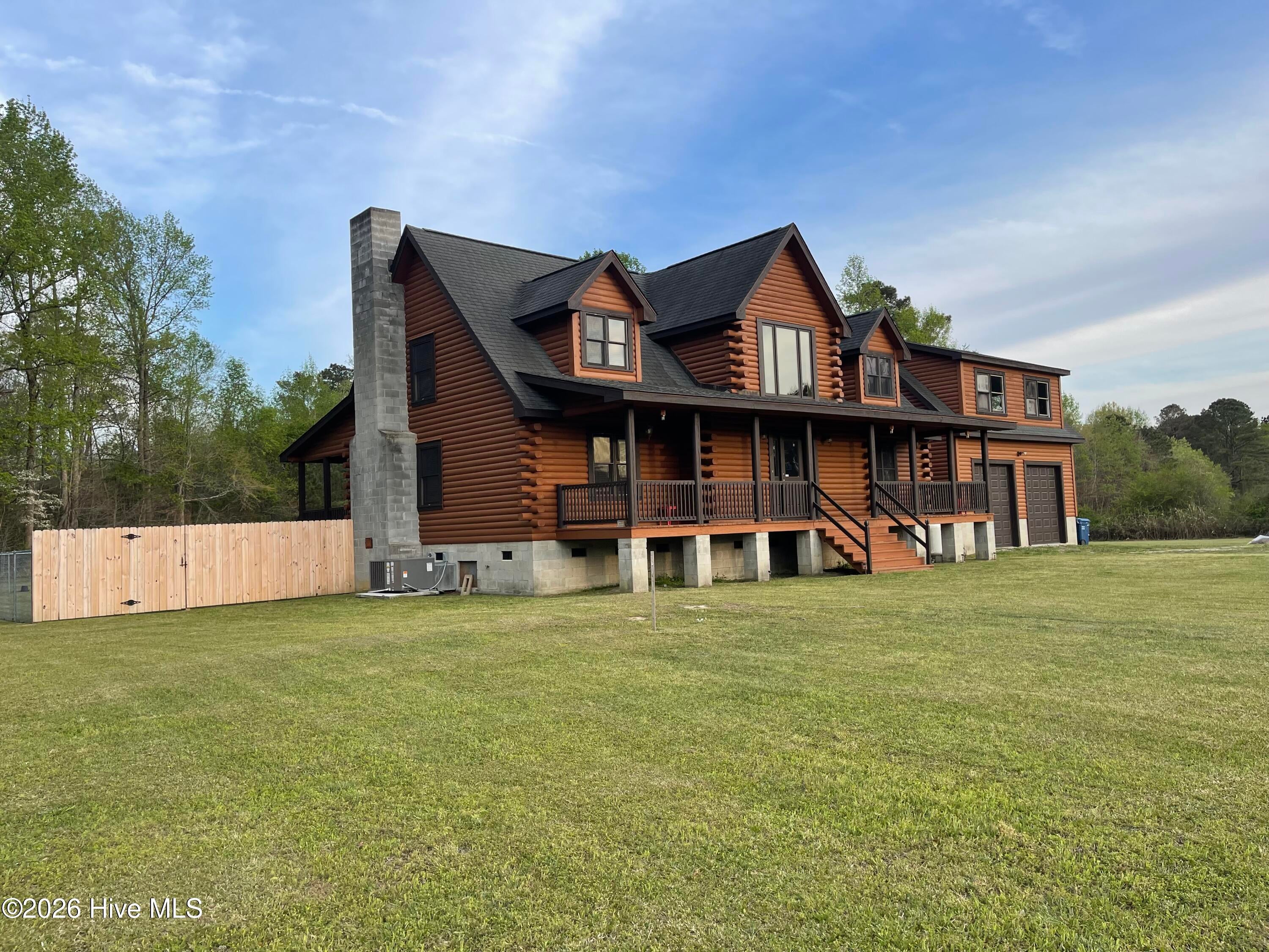 Washington, North Carolina, 27889, United States, 3 Bedrooms Bedrooms, ,3 BathroomsBathrooms,Residential,For Sale,2049044