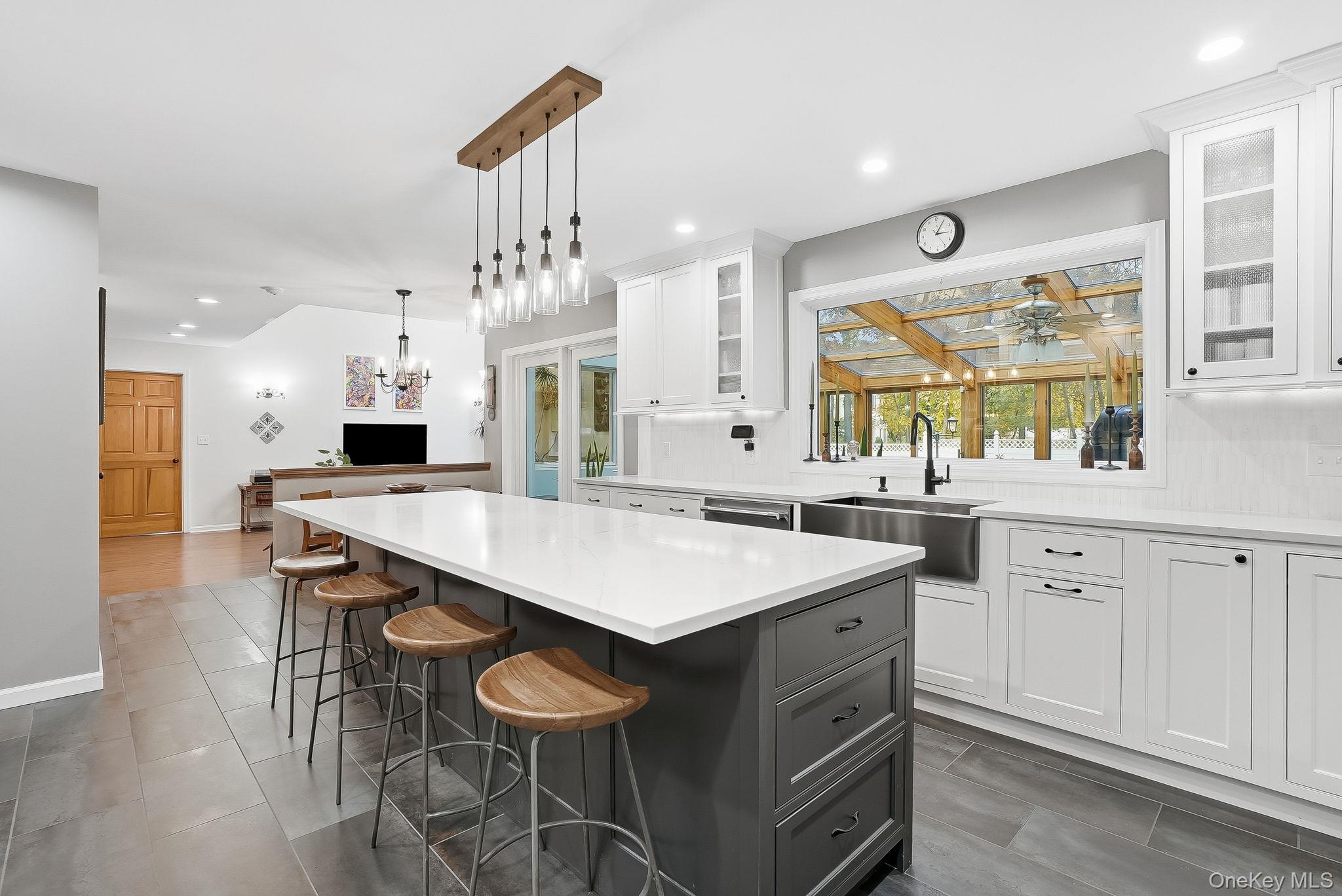 Cortlandt Manor, New York, 10567, United States, 4 Bedrooms Bedrooms, ,3 BathroomsBathrooms,Residential,For Sale,1987823