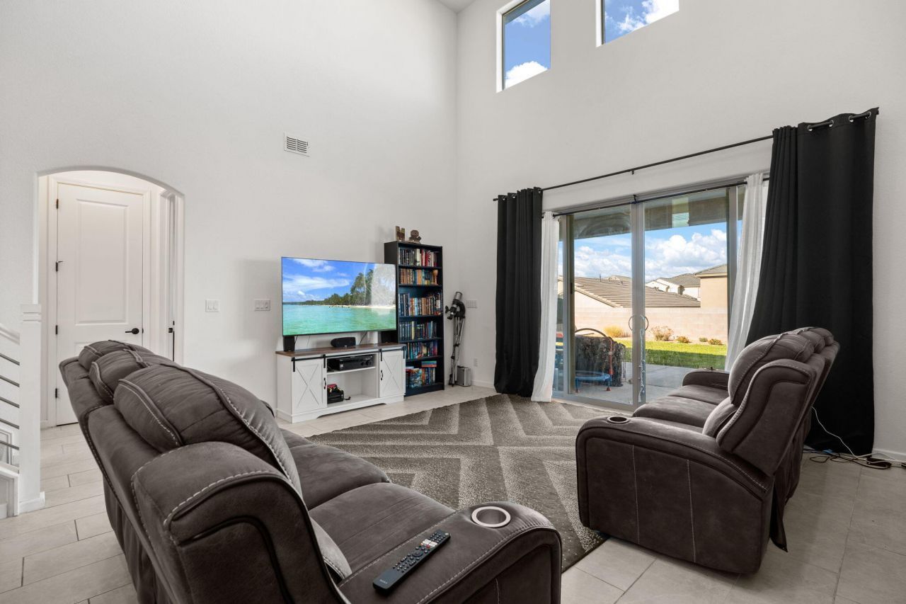 Albuquerque, New Mexico, 87120, United States, 4 Bedrooms Bedrooms, ,3 BathroomsBathrooms,Residential,For Sale,1958873
