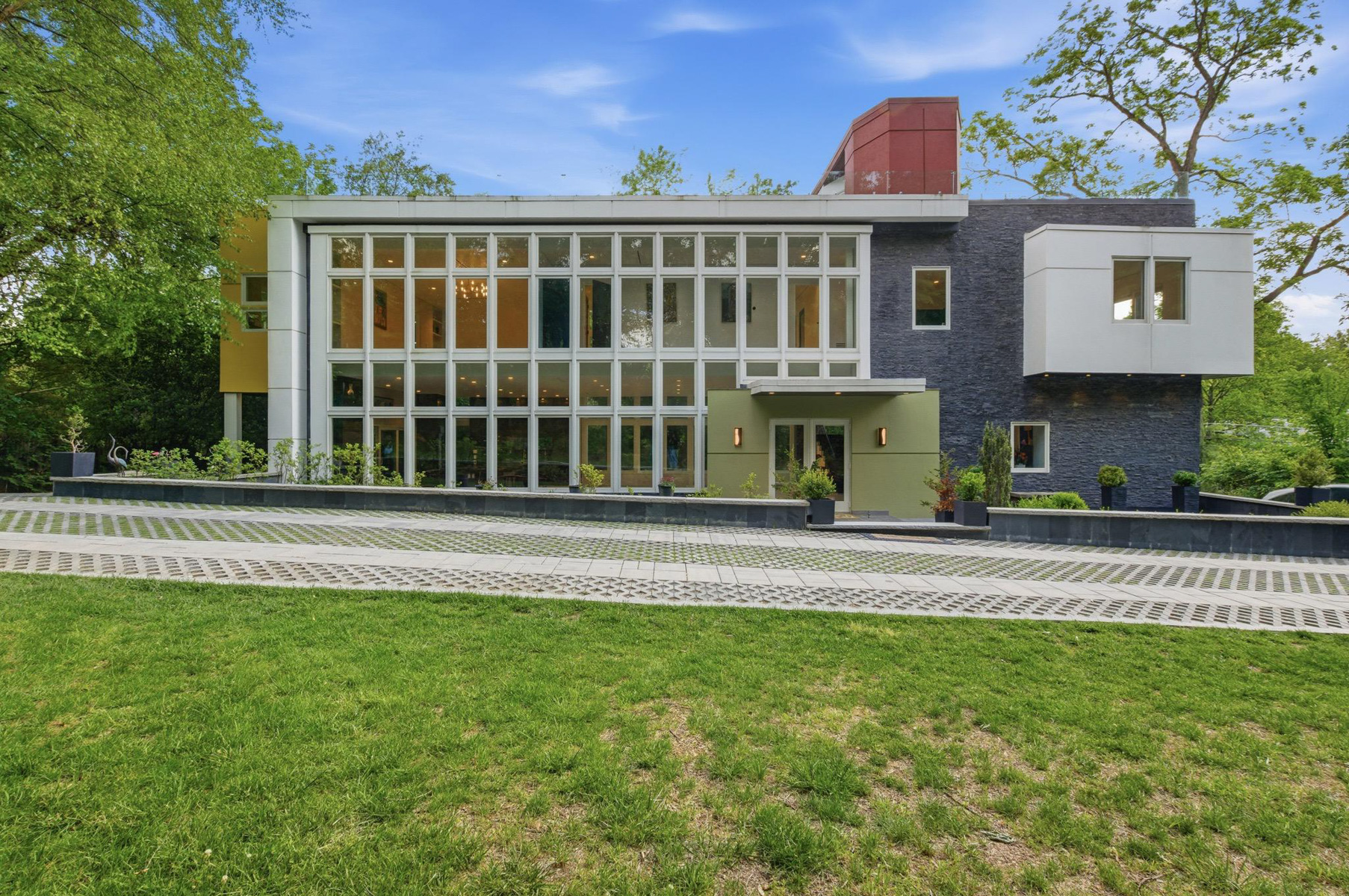  6304 Old Dominion Drive, Mclean, VA, 22101 - 物件實景