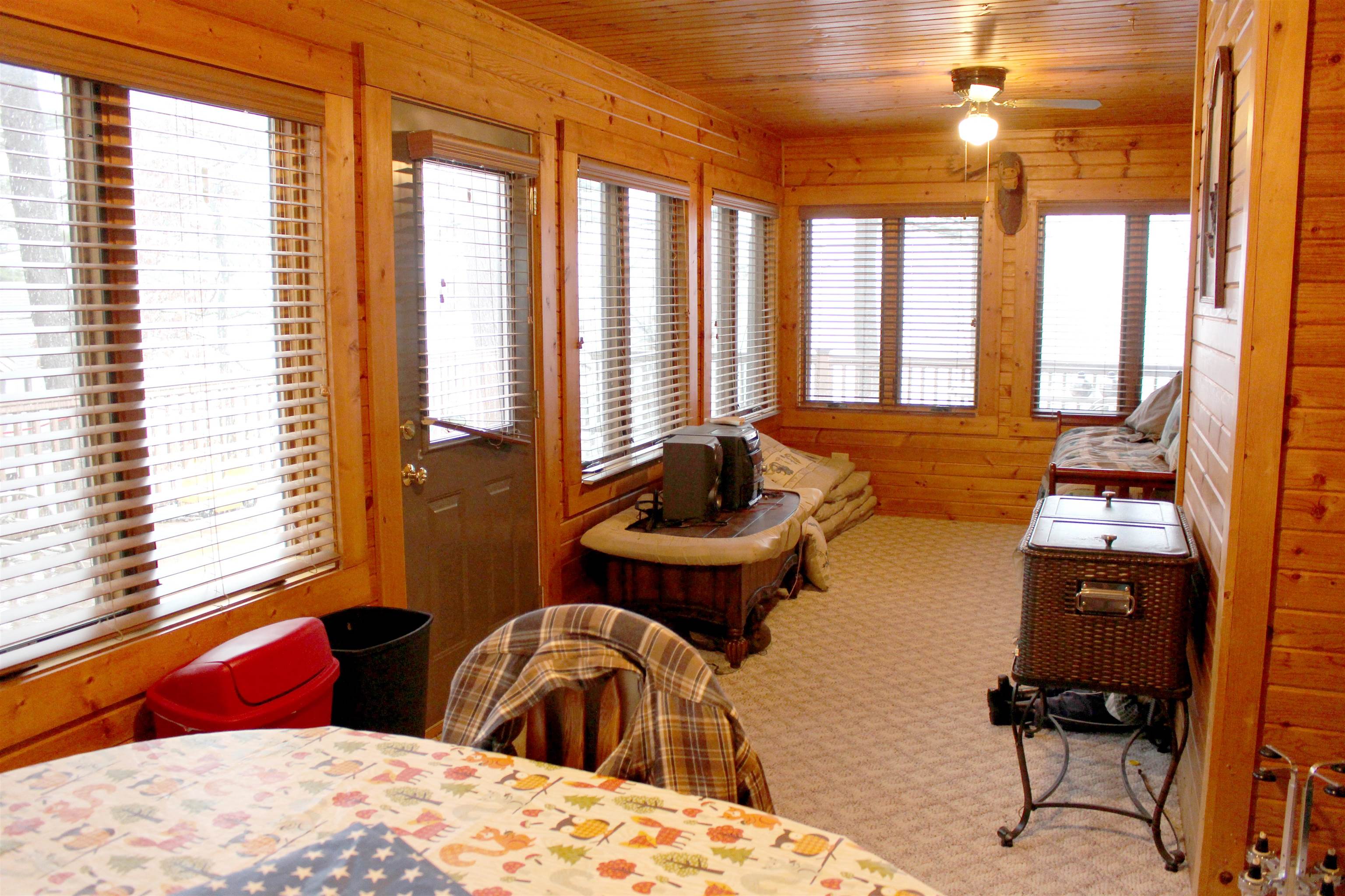 Arkdale, Wisconsin, 54613, United States, 4 Bedrooms Bedrooms, ,3 BathroomsBathrooms,Residential,For Sale,1749547