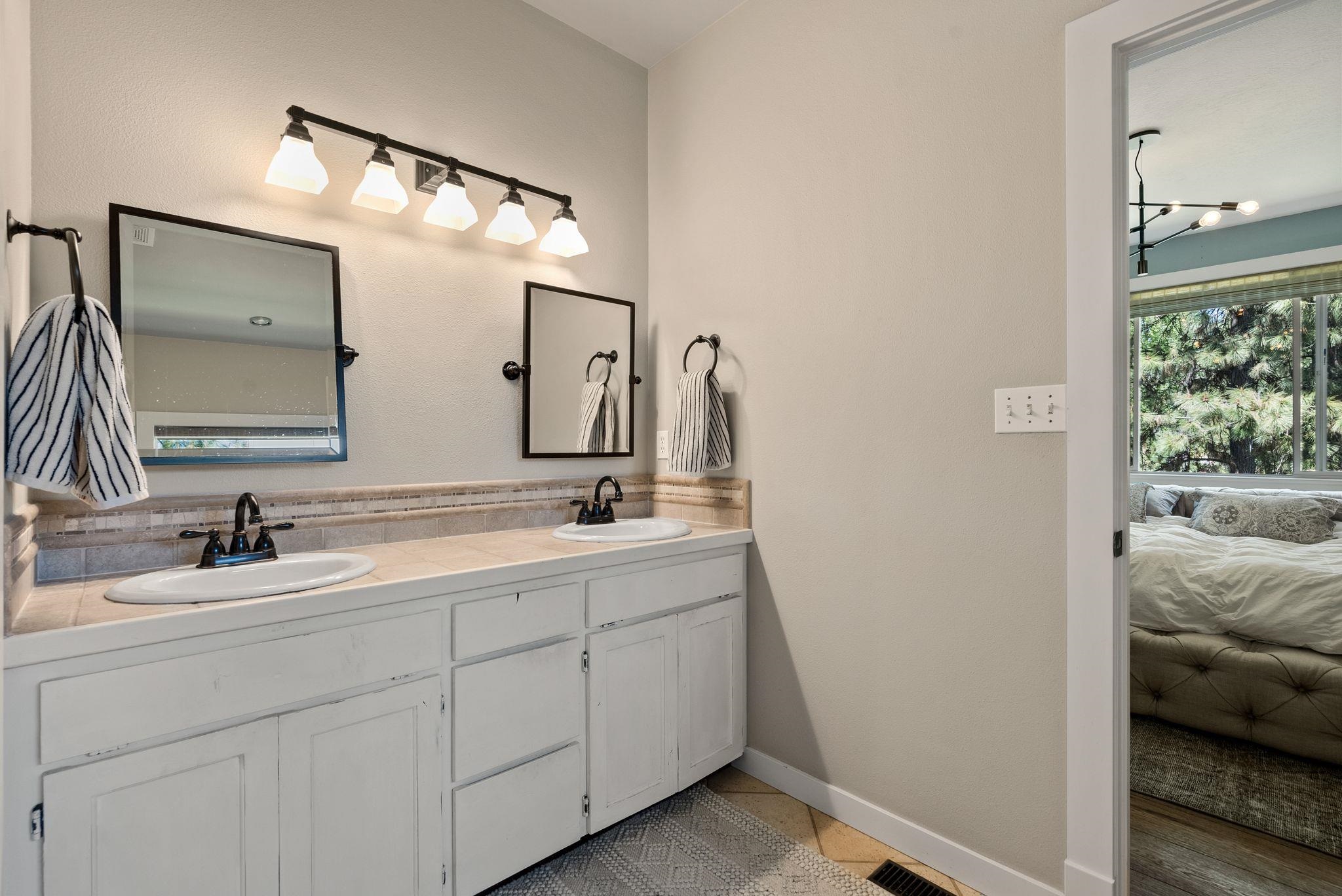 Spokane, Washington, 99224, United States, 5 Bedrooms Bedrooms, ,3 BathroomsBathrooms,Residential,For Sale,1796883
