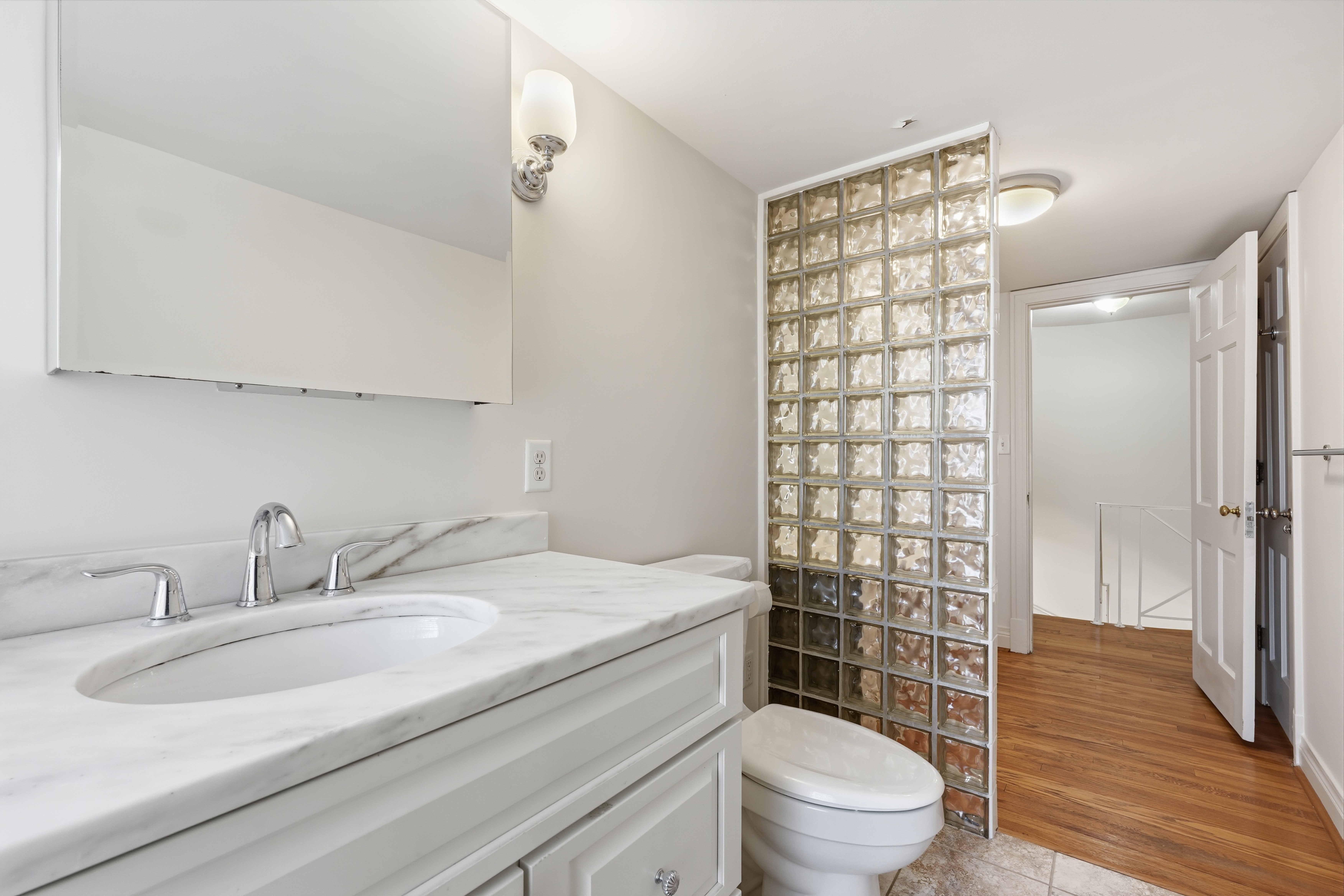  2501 Seneca Valley Road, Louisville, KY 40205 - 物件實景