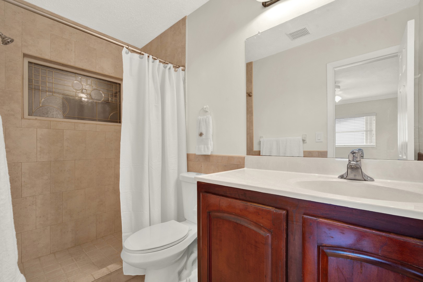 Palmetto Bay, Florida, 33157, United States, 4 Bedrooms Bedrooms, ,3 BathroomsBathrooms,Residential,For Sale,1860660