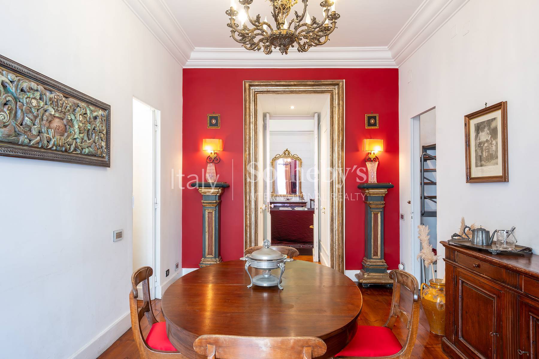  Elegant apartment in a noble palace - 物件實景