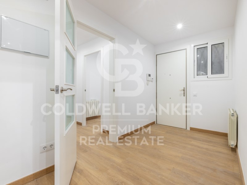Barcelona Capital, Catalonia, ES, 4 Bedrooms Bedrooms, ,2 BathroomsBathrooms,Residential,For Sale,1752562