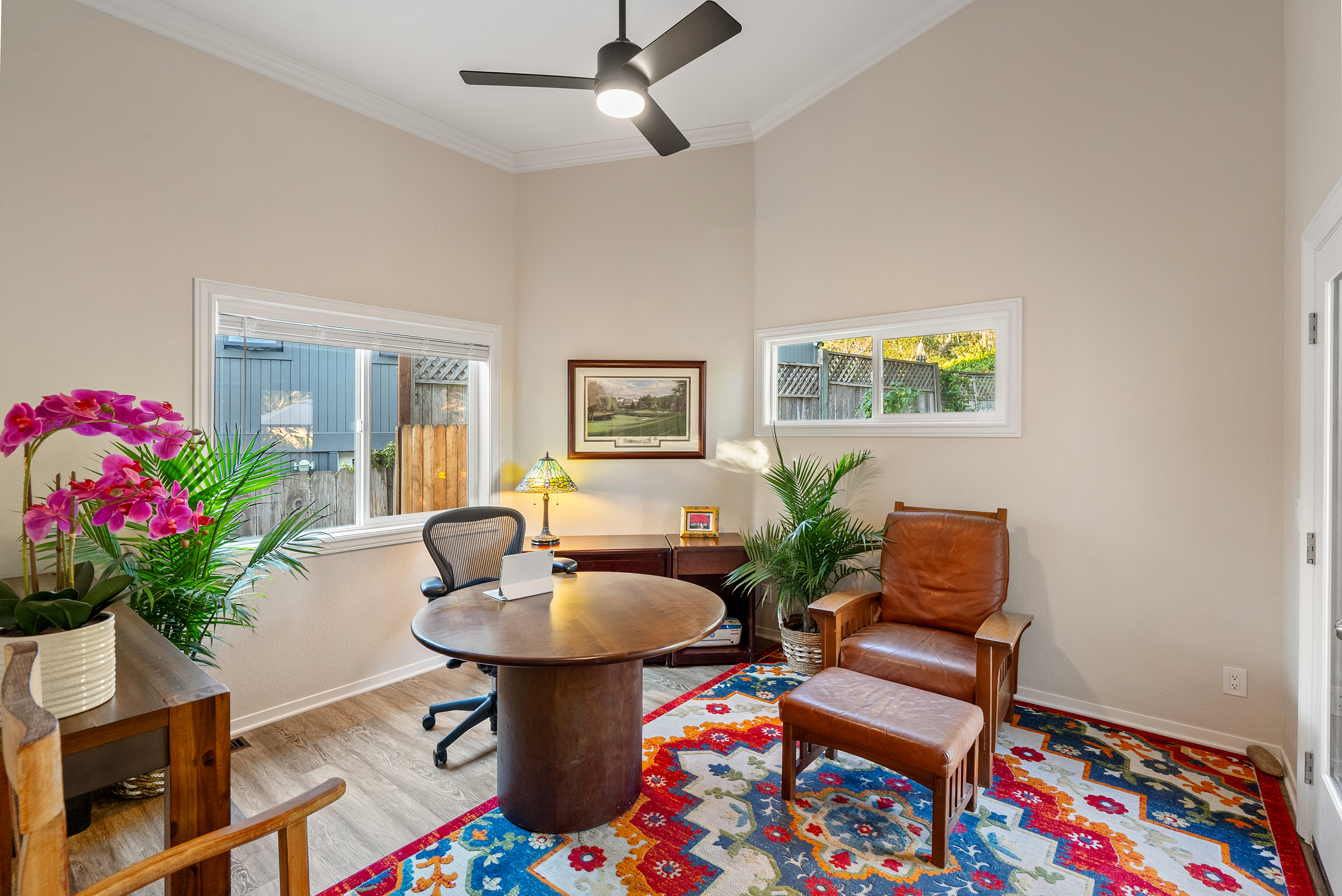  5282 Hillcrest Drive - 物件實景