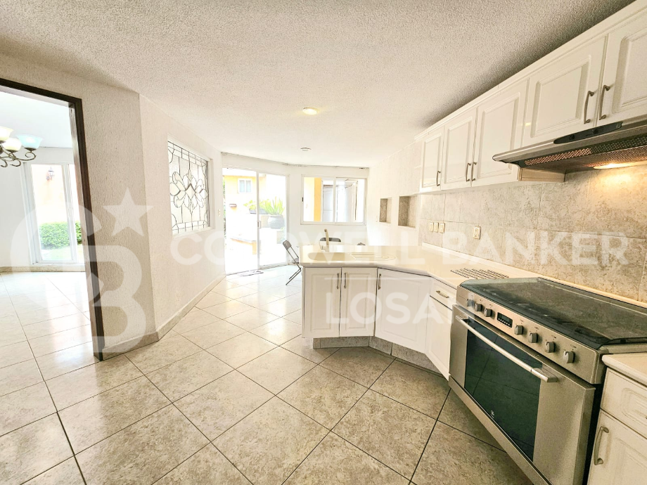 Naucalpan de Juárez, Estado de méxico, 53100, Mexico, 3 Bedrooms Bedrooms, ,4 BathroomsBathrooms,Residential,For Sale,1687508