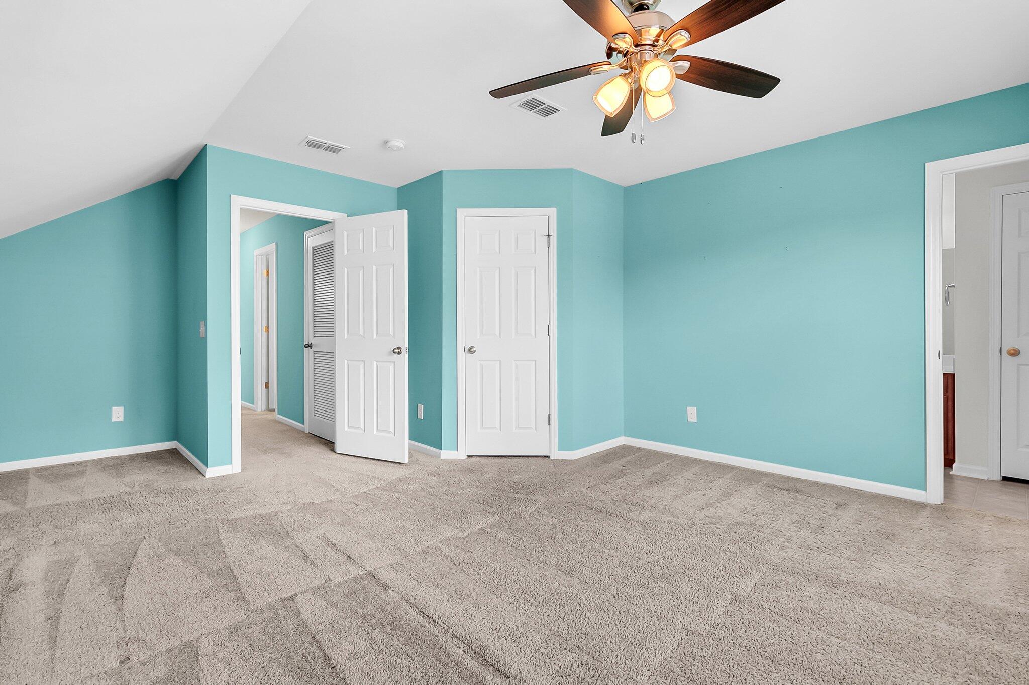 Summerville, South Carolina, 29486, United States, 5 Bedrooms Bedrooms, ,5 BathroomsBathrooms,Residential,For Sale,1887830