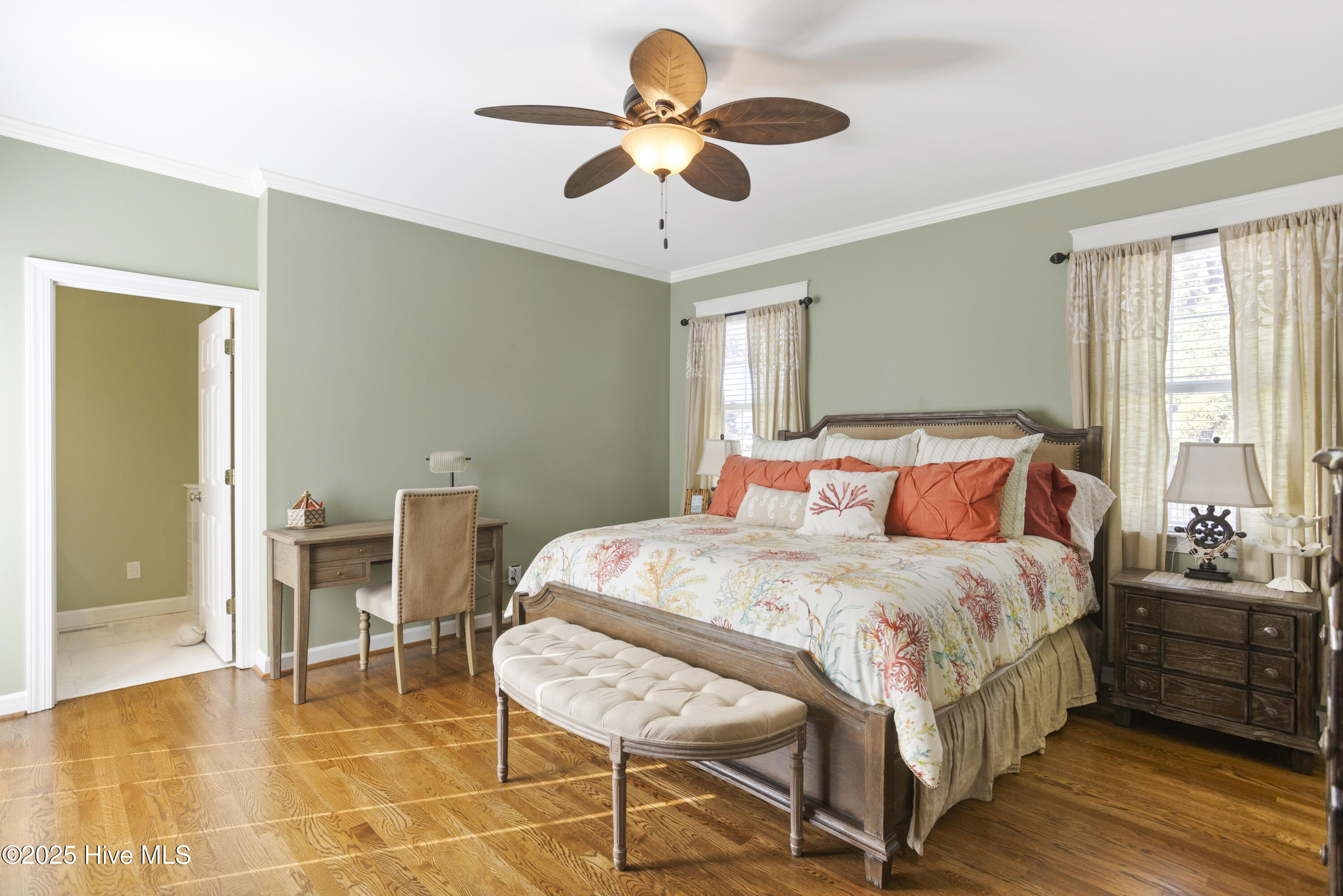 Wilmington, North Carolina, 28409, United States, 5 Bedrooms Bedrooms, ,4 BathroomsBathrooms,Residential,For Sale,1730628