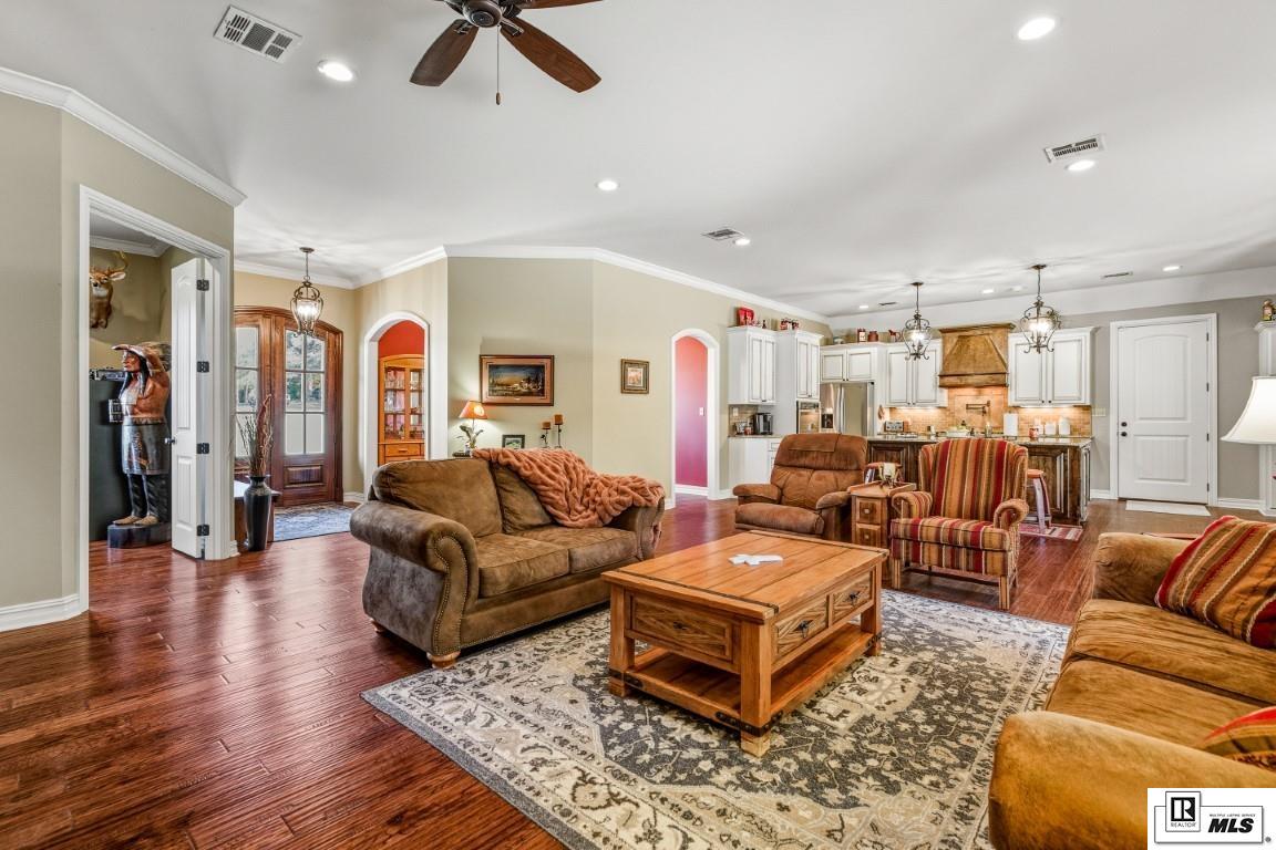 Calhoun, Louisiana, 71225, United States, 3 Bedrooms Bedrooms, ,3 BathroomsBathrooms,Residential,For Sale,1987817