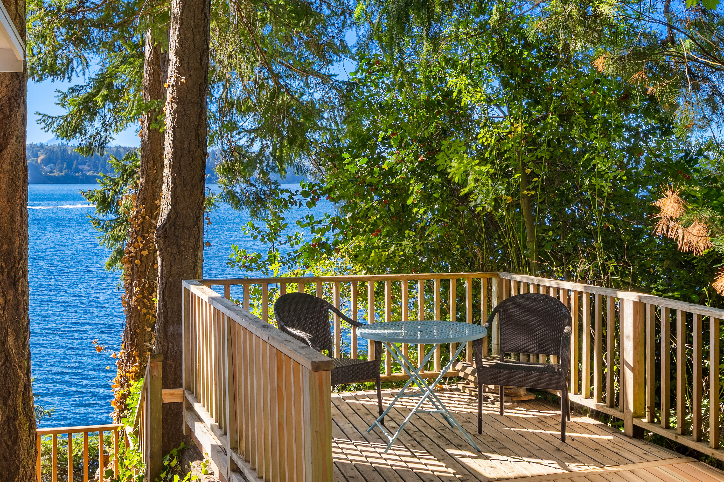  8405 Hansen Road Northeast, Bainbridge Island, WA 98110 - 物件實景