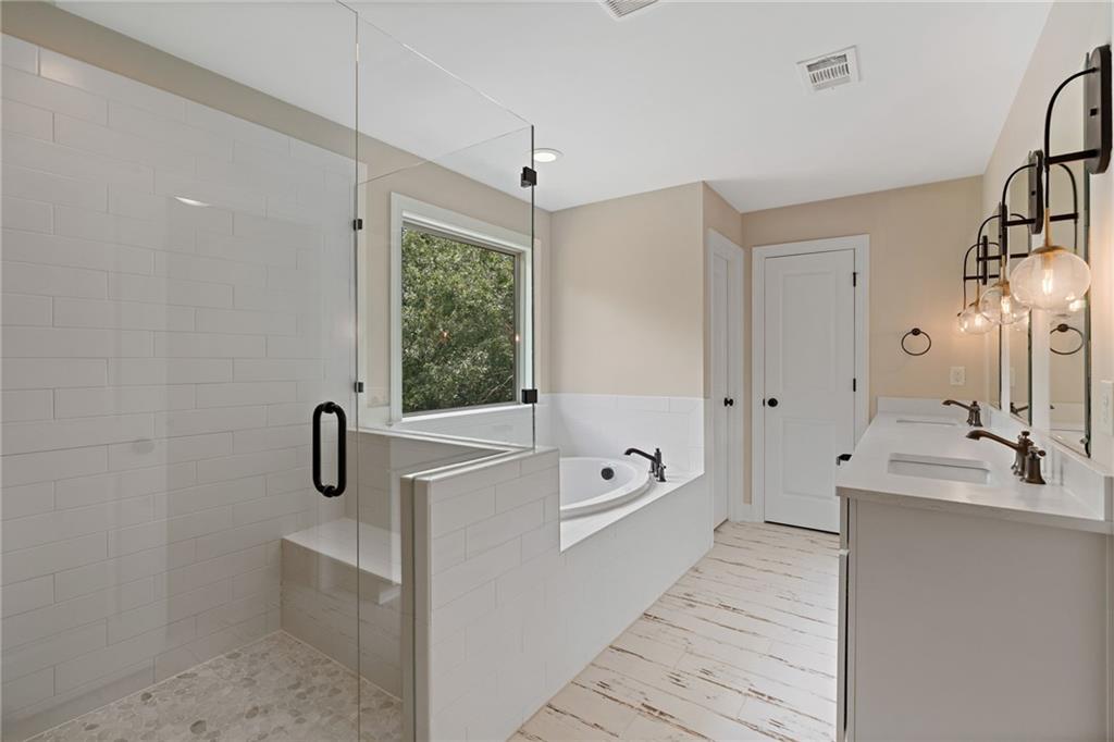 Cumming, Georgia, 30040, United States, 6 Bedrooms Bedrooms, ,5 BathroomsBathrooms,Residential,For Sale,1895159