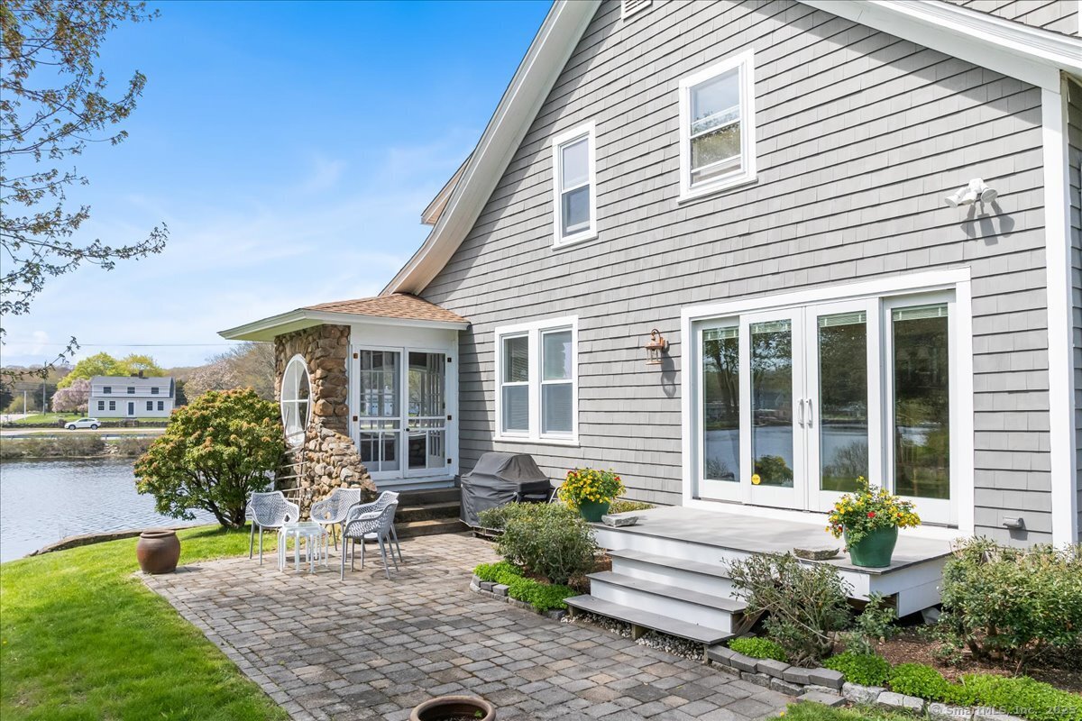 Stonington, Connecticut, 06379, United States, 3 Bedrooms Bedrooms, ,3 BathroomsBathrooms,Residential,For Sale,1830506