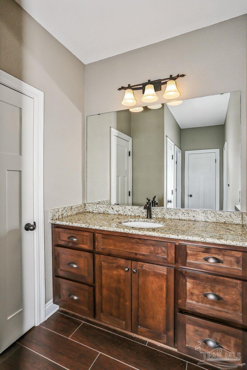 Pace, Florida, 32571, United States, 5 Bedrooms Bedrooms, ,4 BathroomsBathrooms,Residential,For Sale,1941978