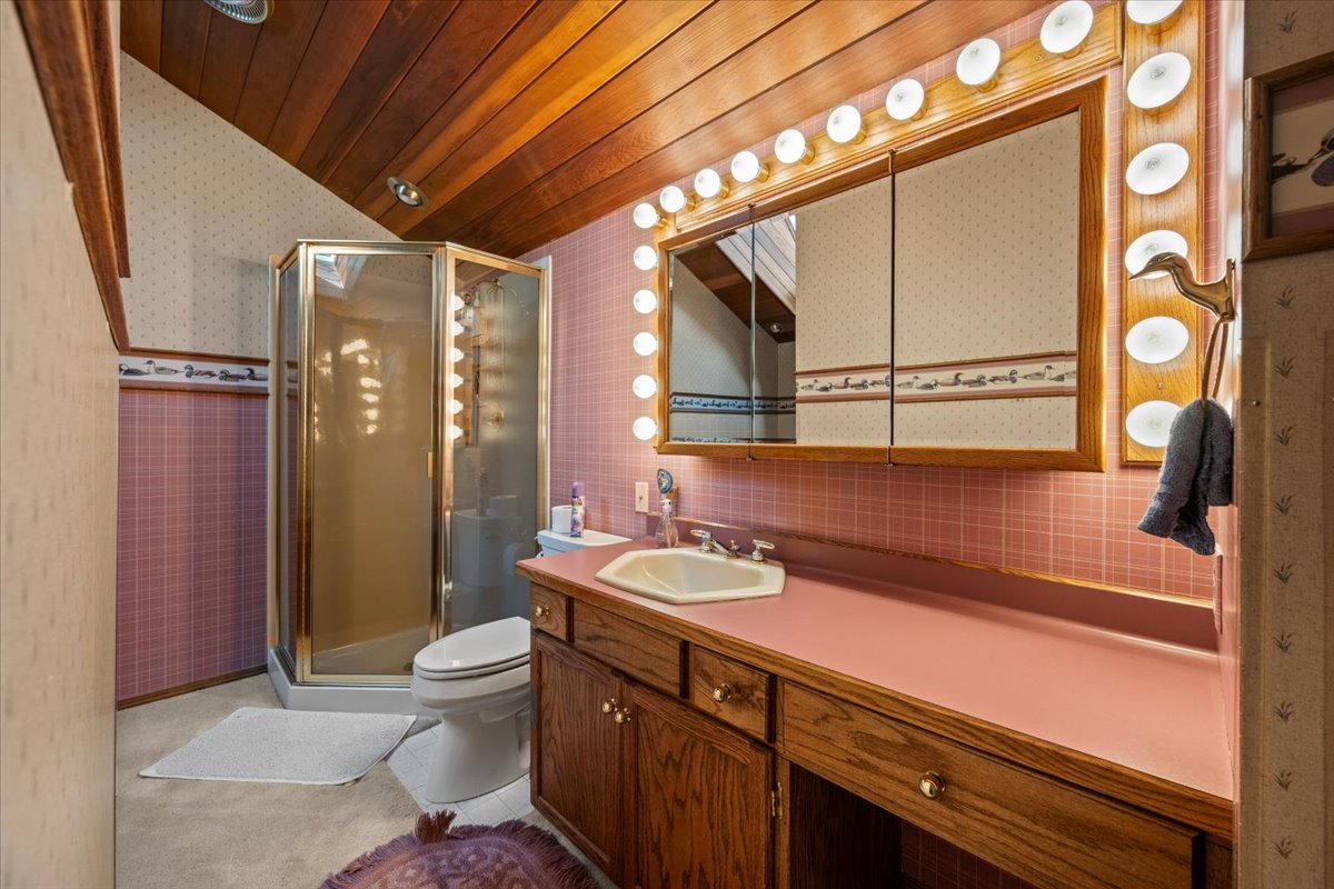 Lead, South Dakota, 57754, United States, 4 Bedrooms Bedrooms, ,3 BathroomsBathrooms,Residential,For Sale,1975195