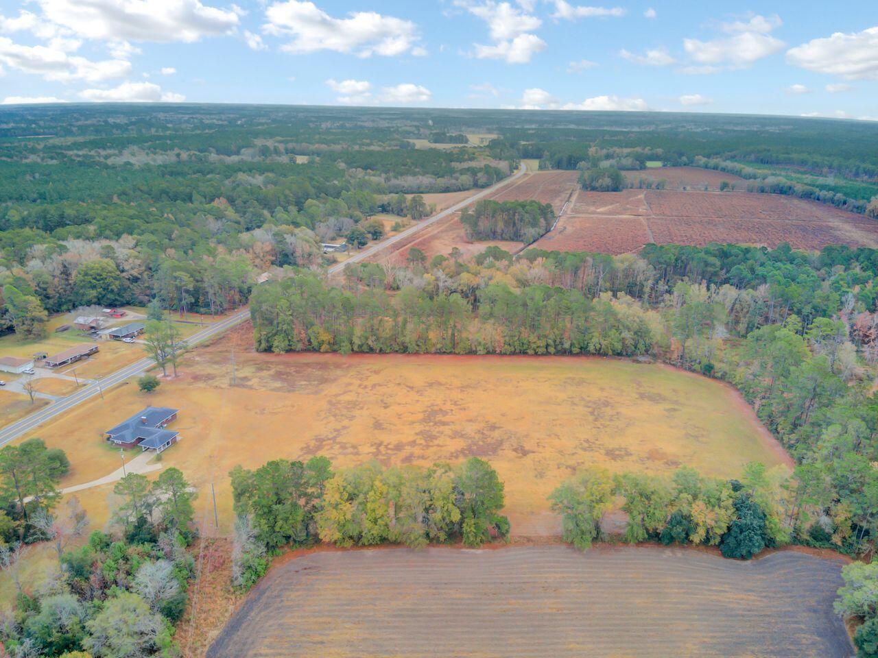 388 Main Street E, Harleyville, South Carolina, 29448, United States, 4 Bedrooms Bedrooms, ,2 BathroomsBathrooms,Residential,For Sale,388 Main Street E,1668462