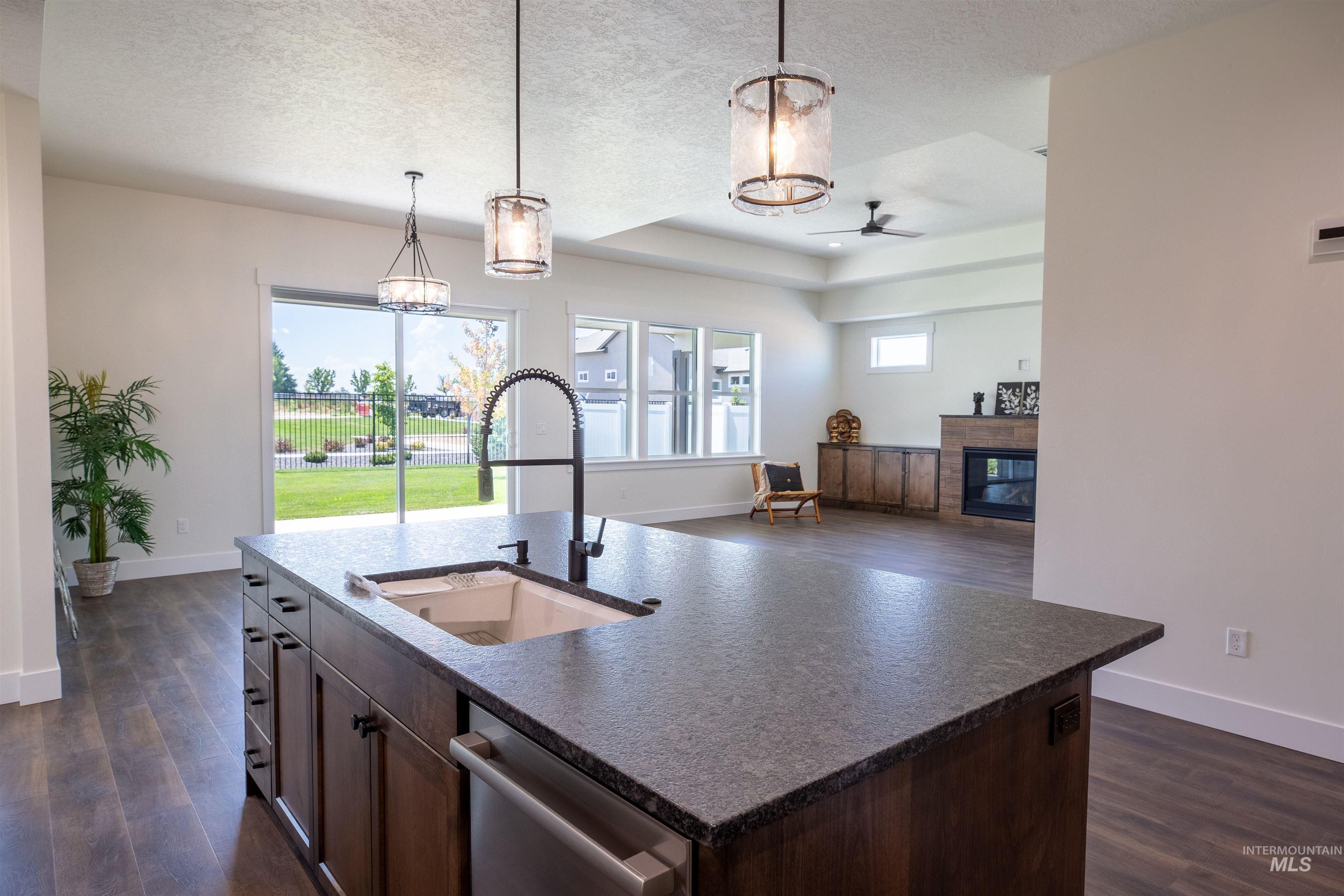 Meridian, Idaho, 83642, United States, 3 Bedrooms Bedrooms, ,3 BathroomsBathrooms,Residential,For Sale,1867465