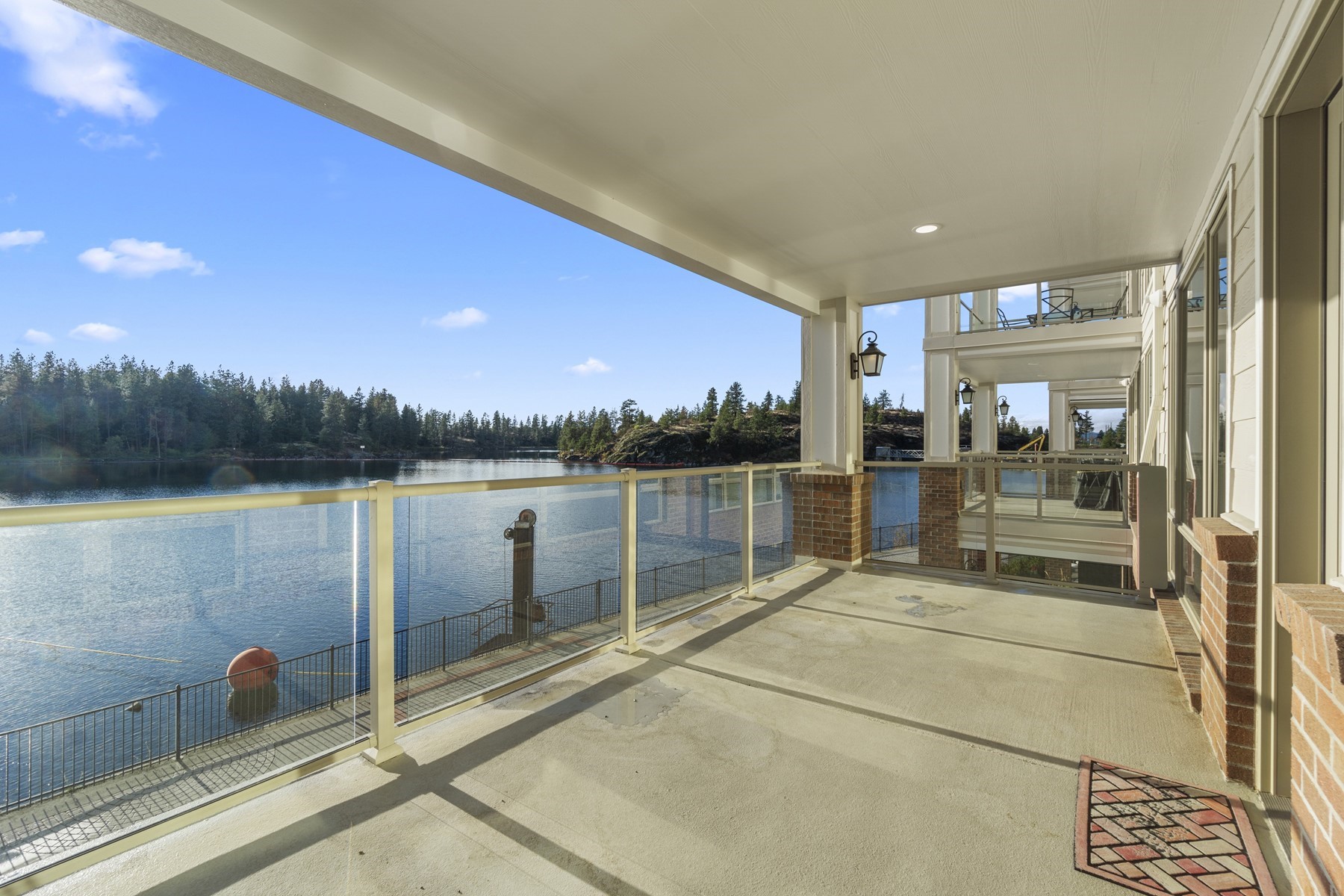  Luxury Waterfront Condo on Spokane River - 物件實景