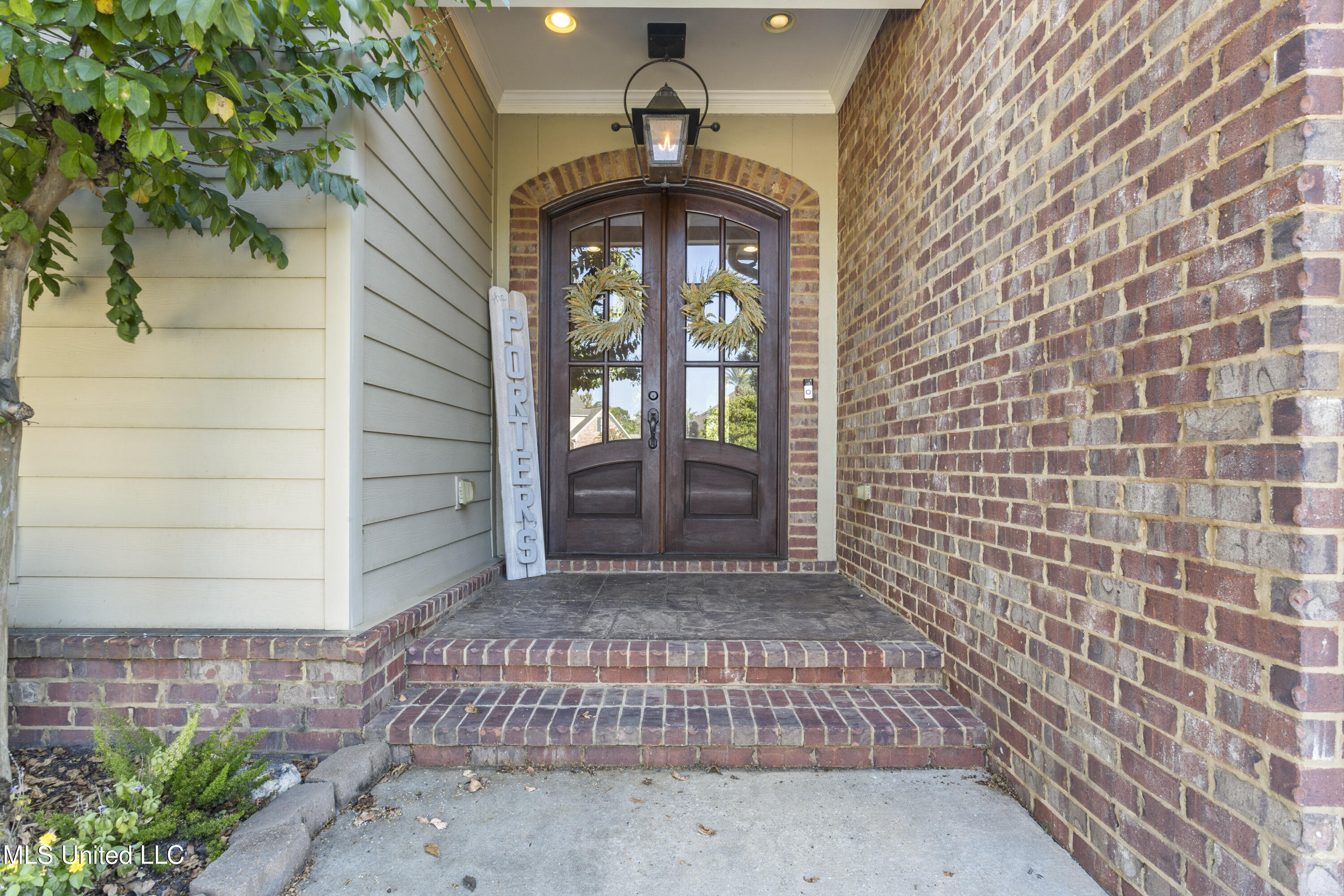 Biloxi, Mississippi, 39531, United States, 4 Bedrooms Bedrooms, ,3 BathroomsBathrooms,Residential,For Sale,1941819